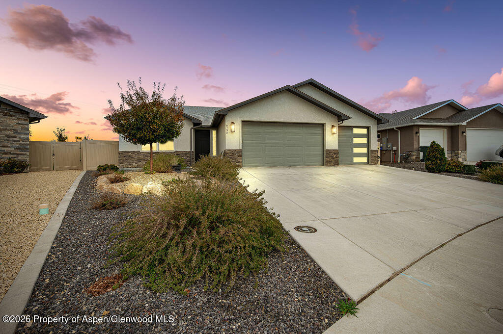 679 Anela Lane Unit B — photo