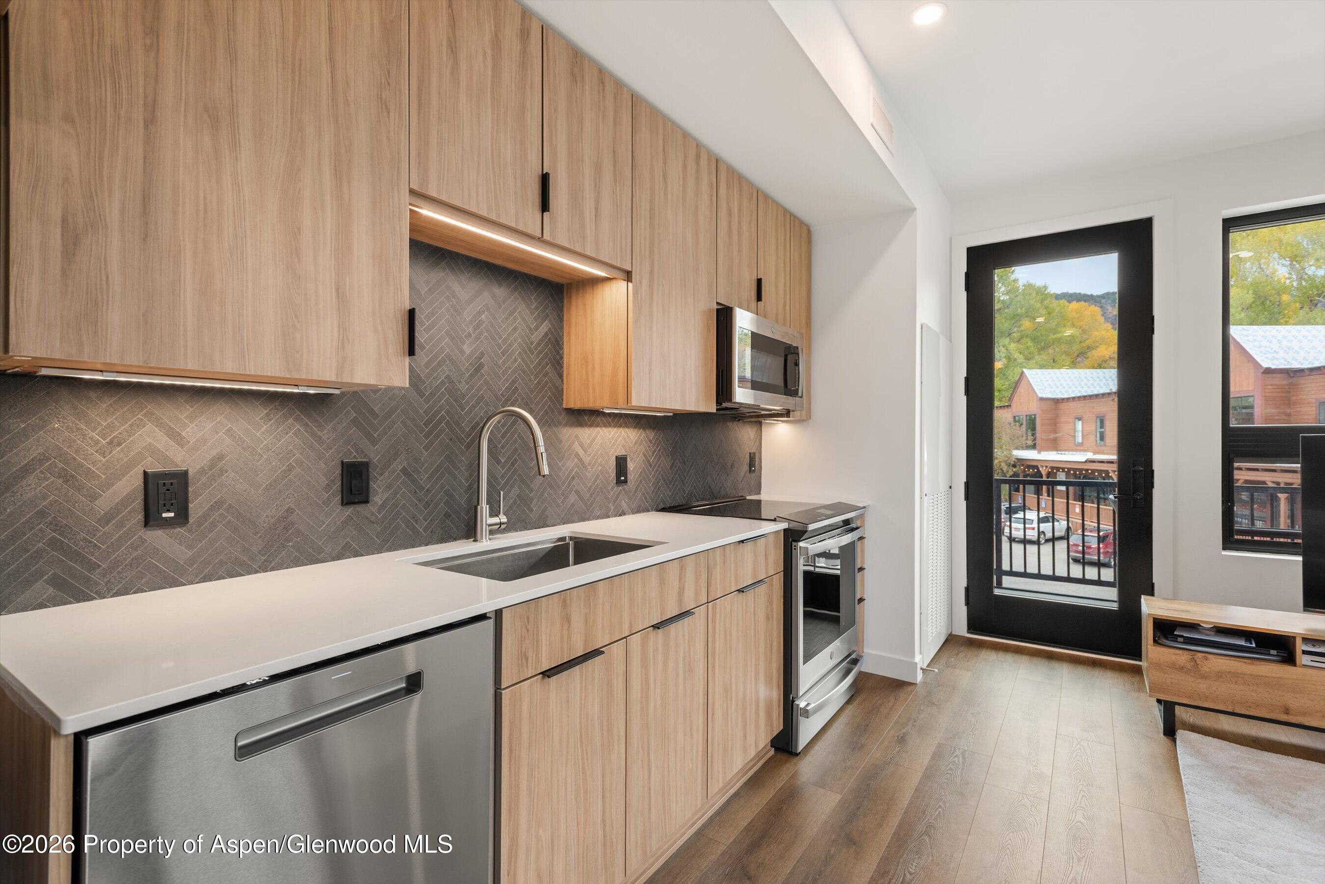 140 Basalt Center Circle Unit 230 — photo