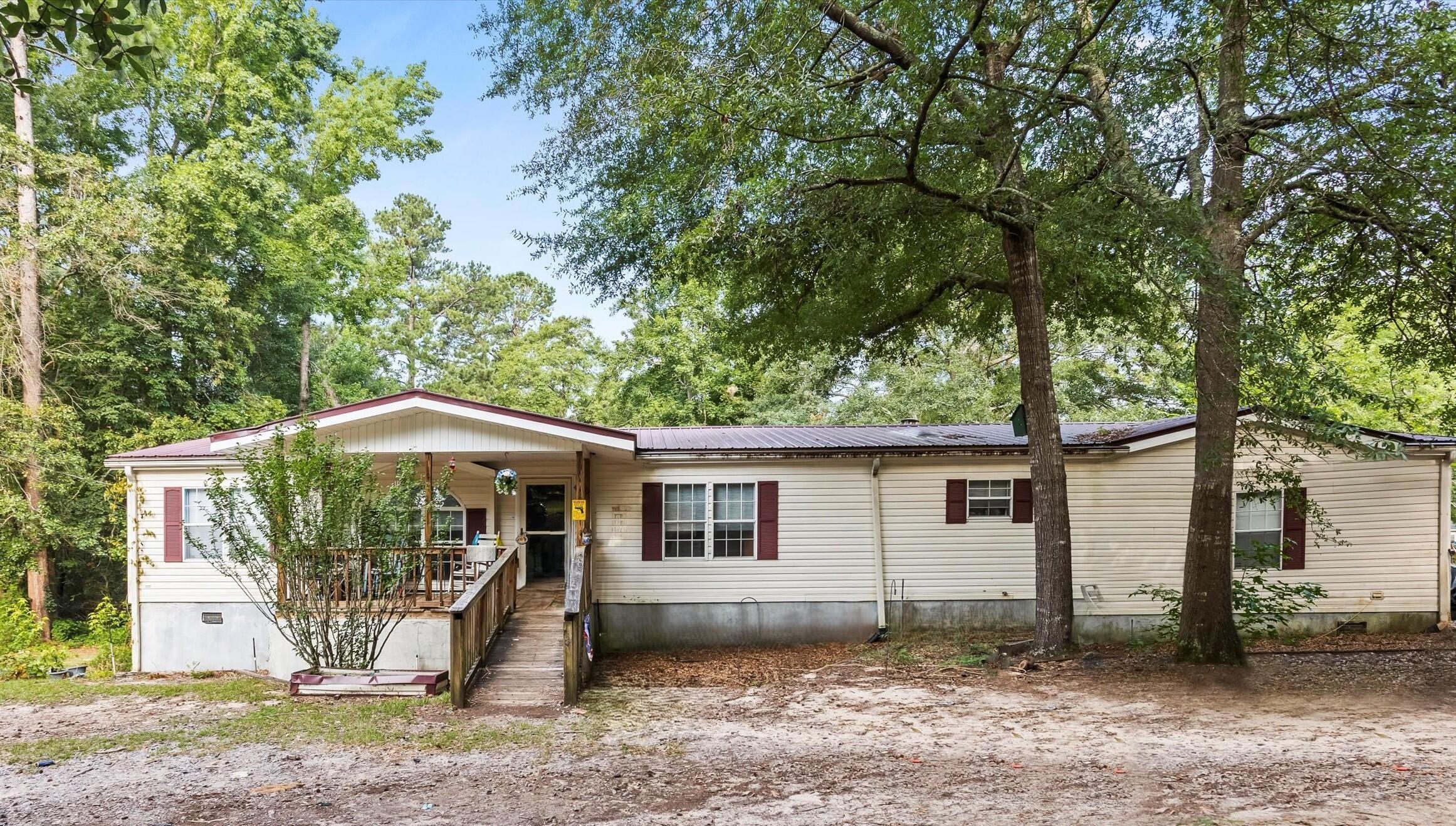 1261 Alden Dr Drive — photo