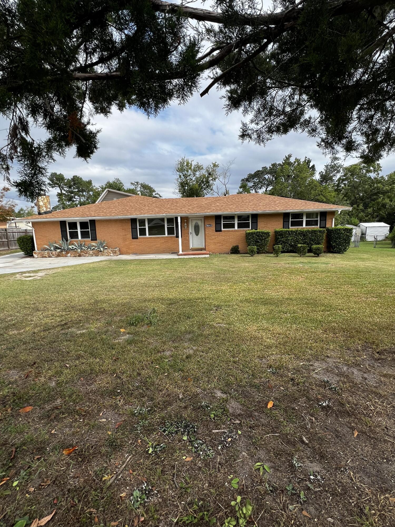 3641 Lake Shore Drive — photo