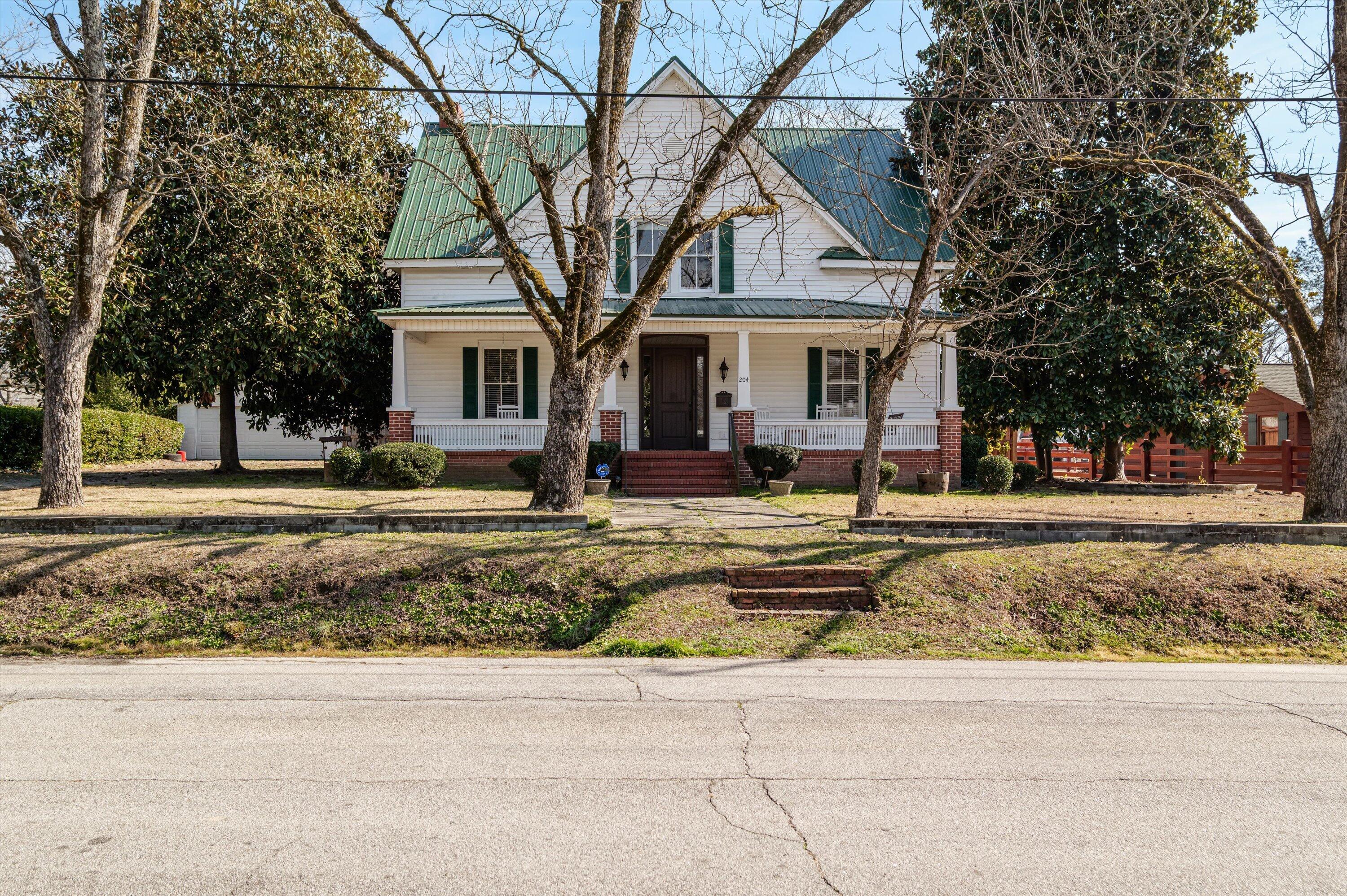 204 N Gibson Street — photo