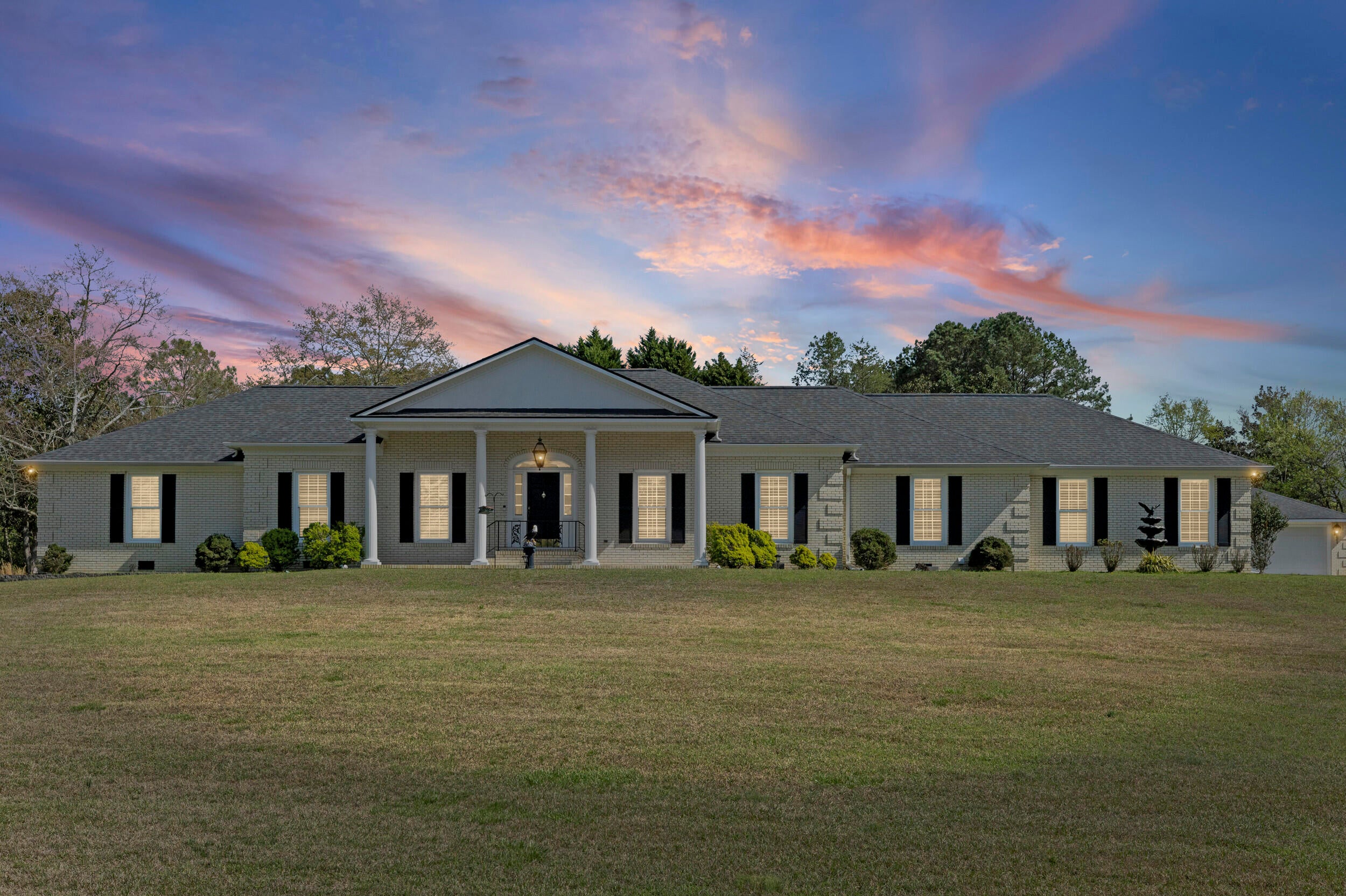 358 Canterbury Drive — photo