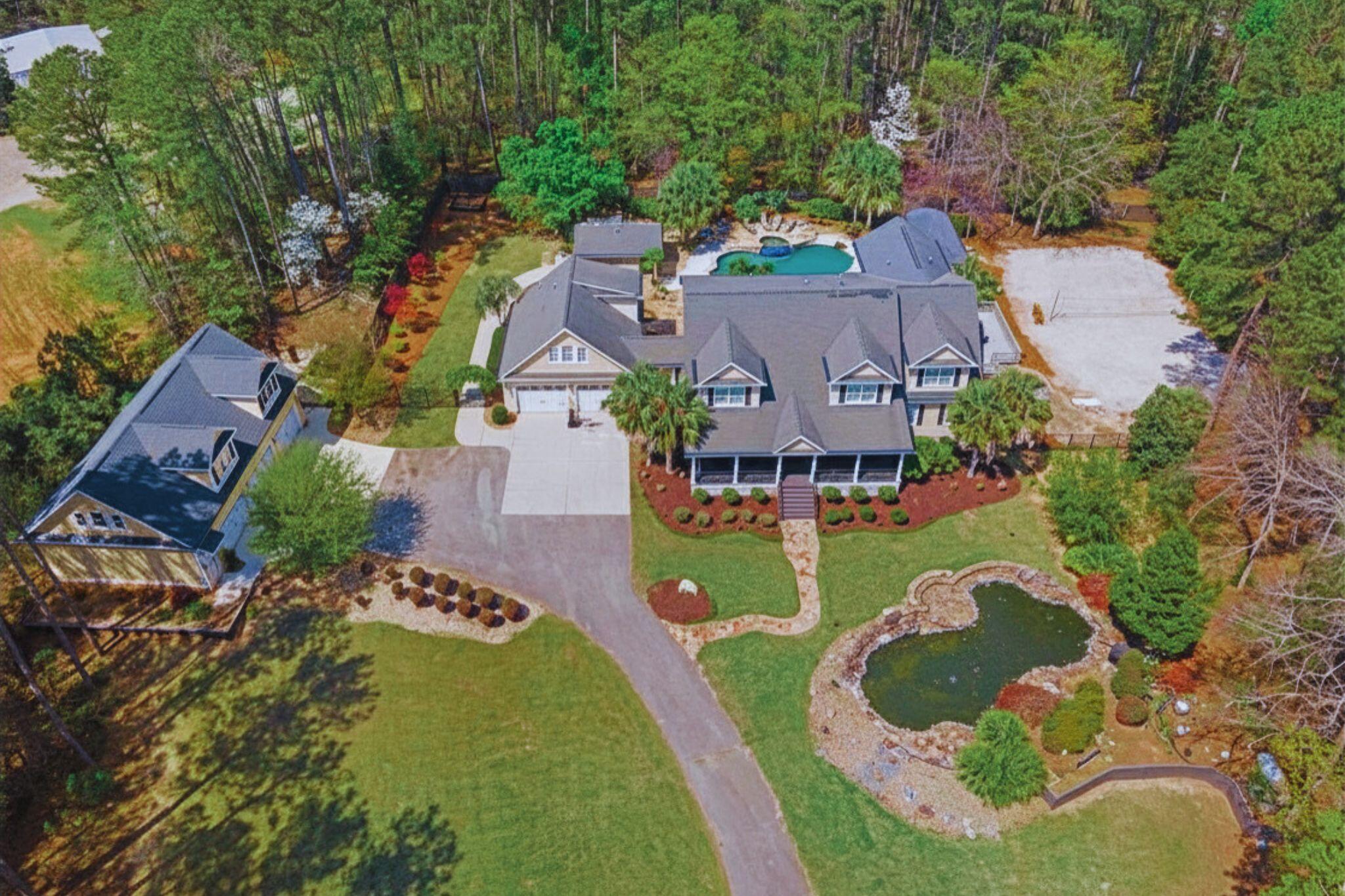 211 Ronda Court — photo