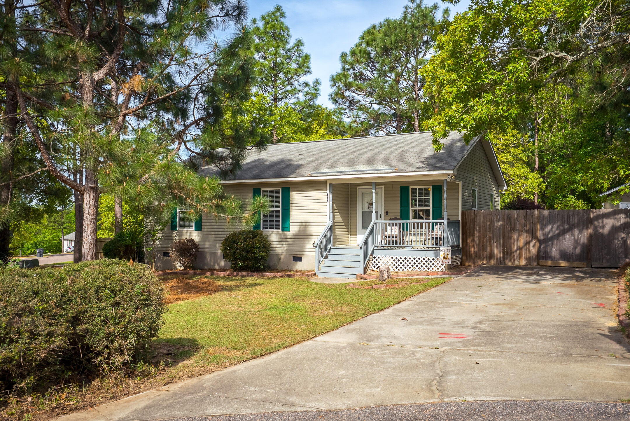 505 Boucher Court — photo