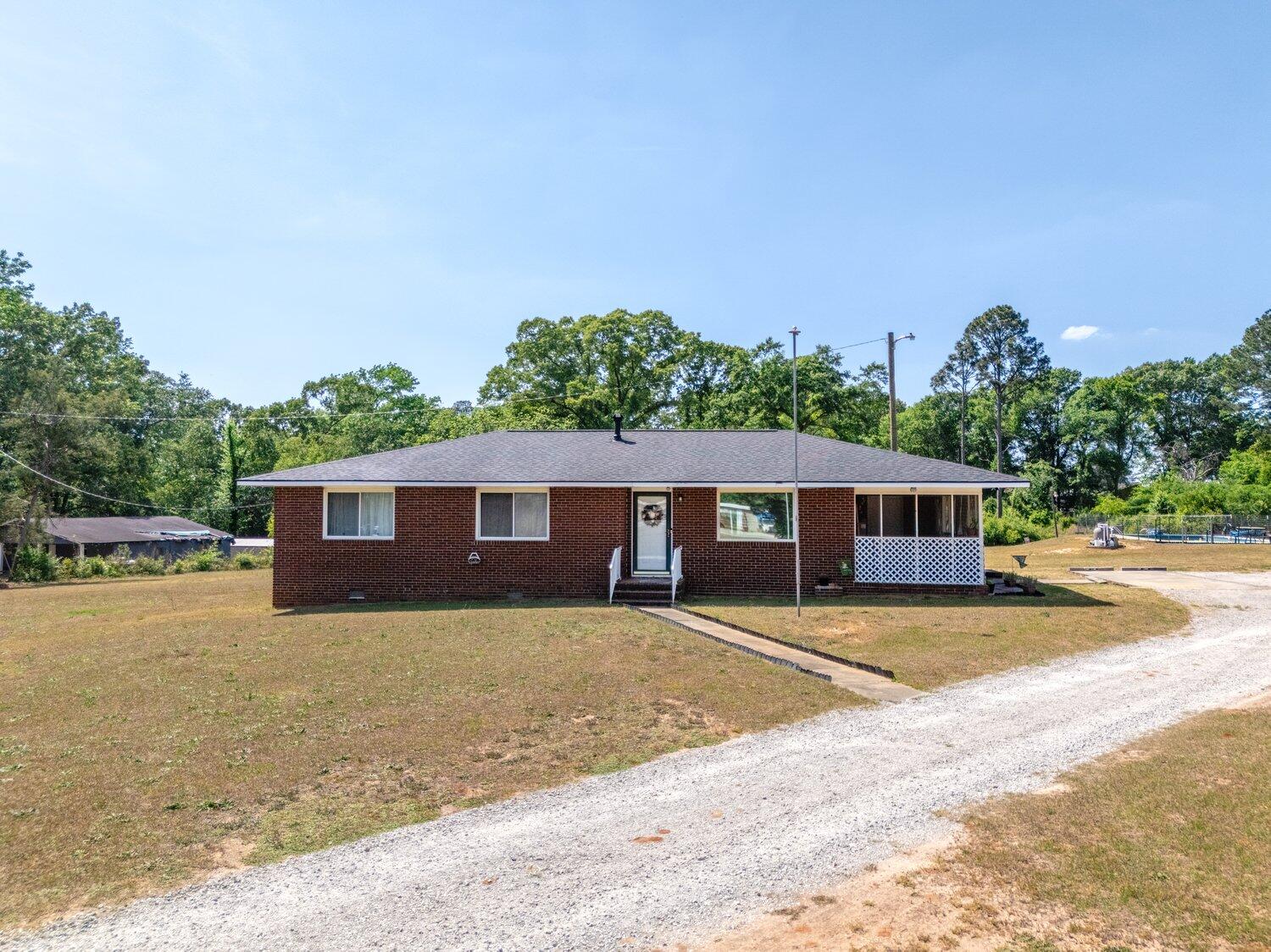 4085 Peach Orchard Road — photo