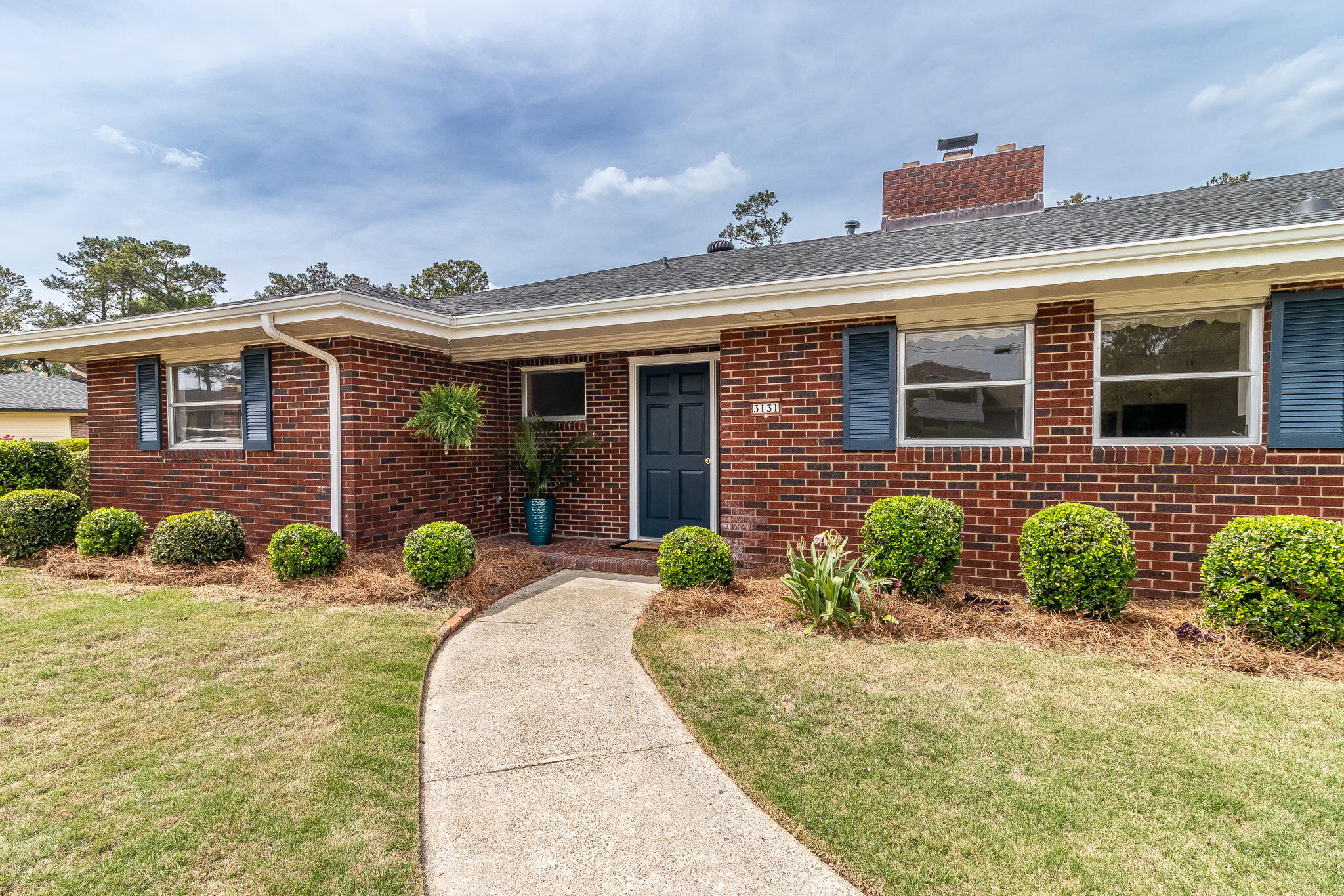 3131 Trafalgar Drive — photo