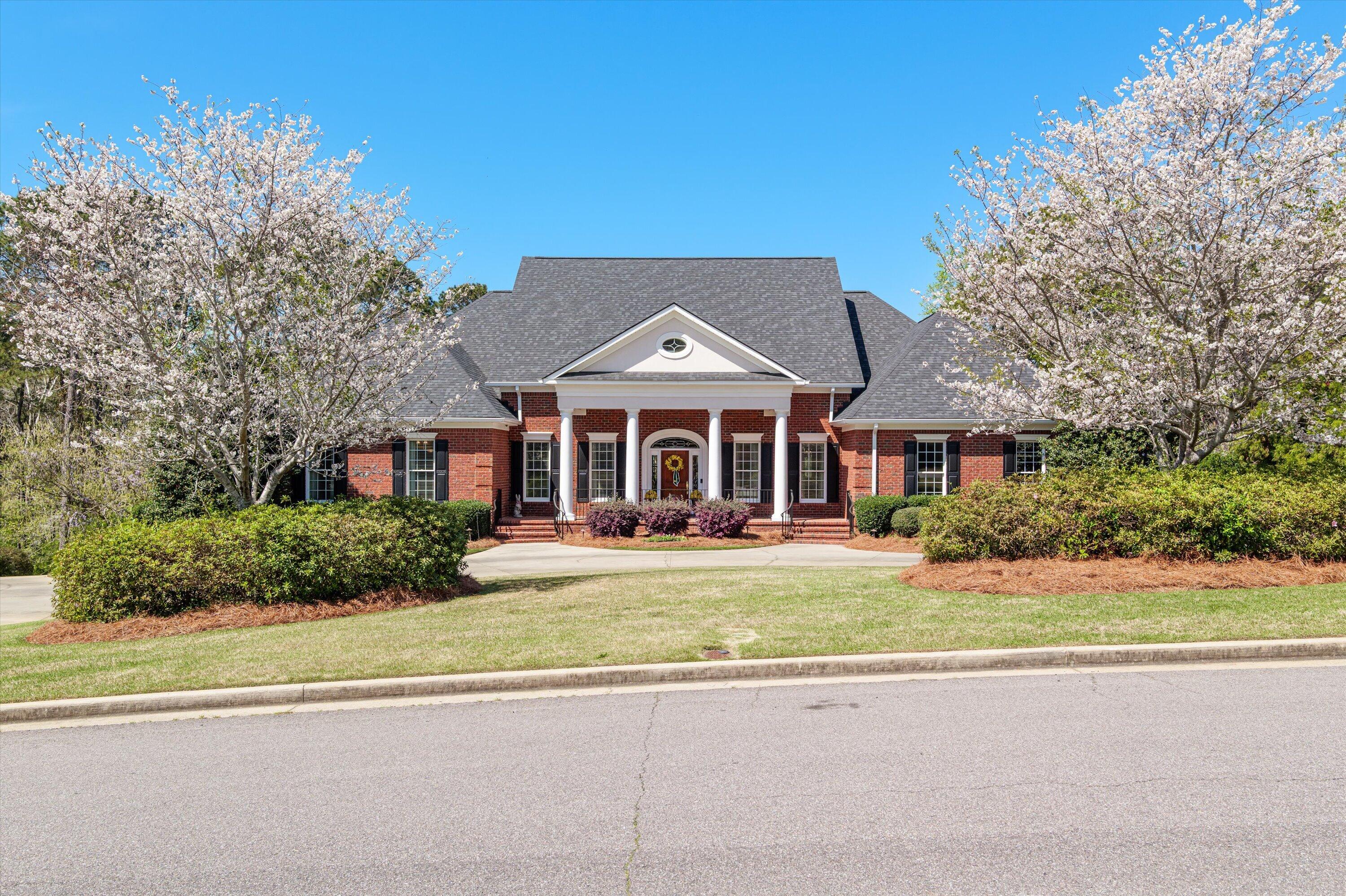 1394 Waterston Drive — photo