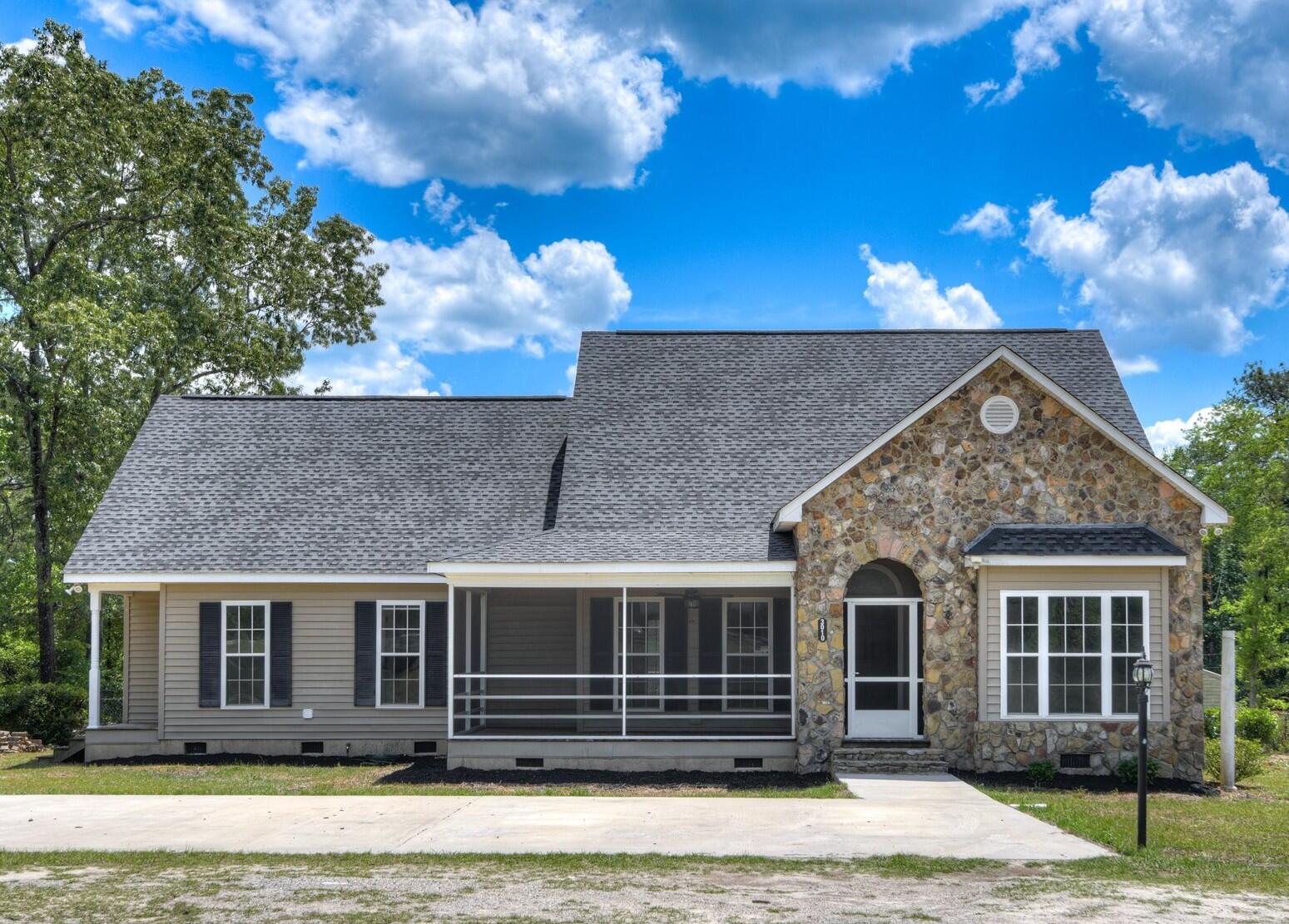 3010 Lakeridge Way — photo