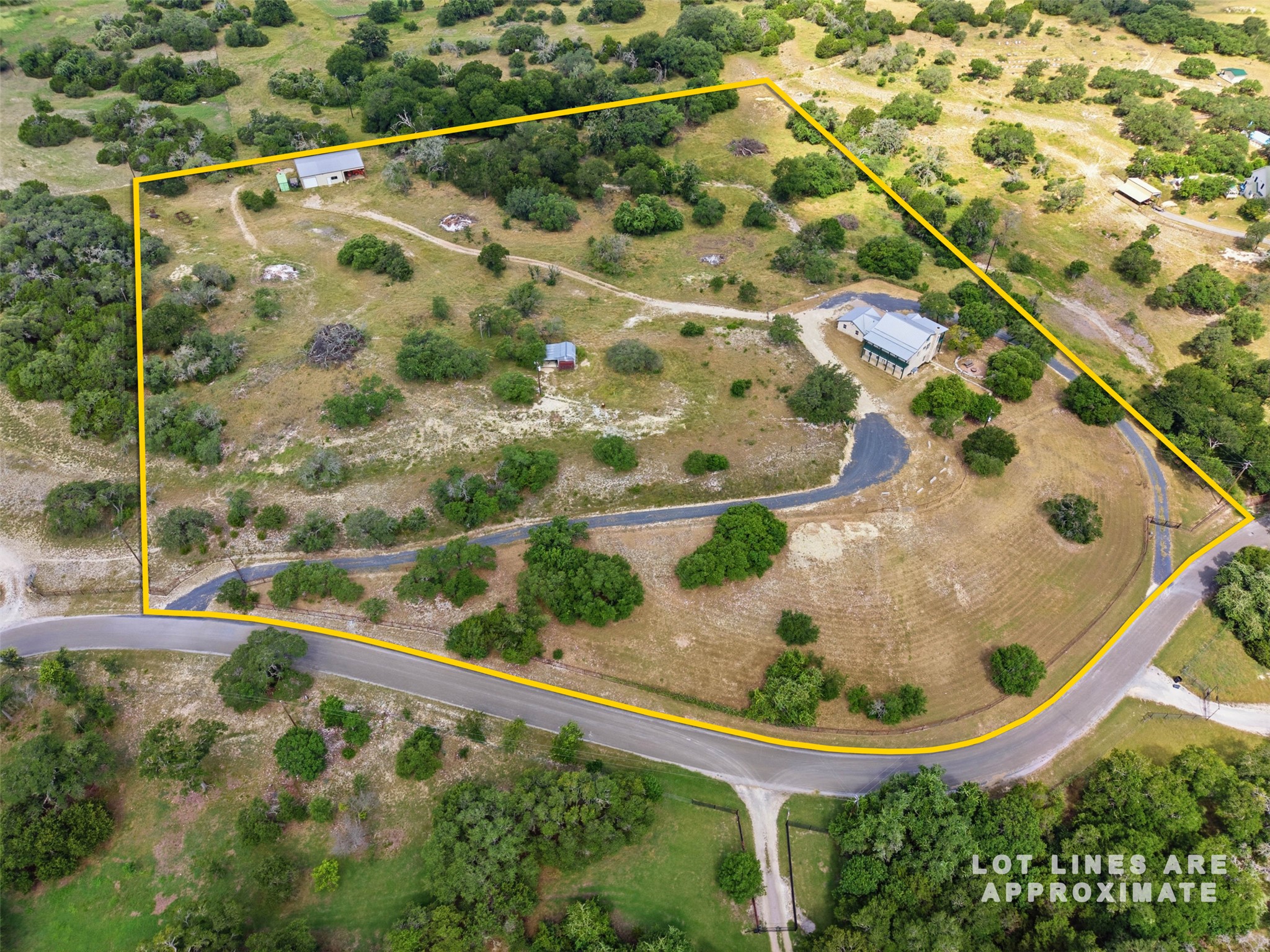 720 Spring Creek Road, Florence, TX 76527 — photo 3