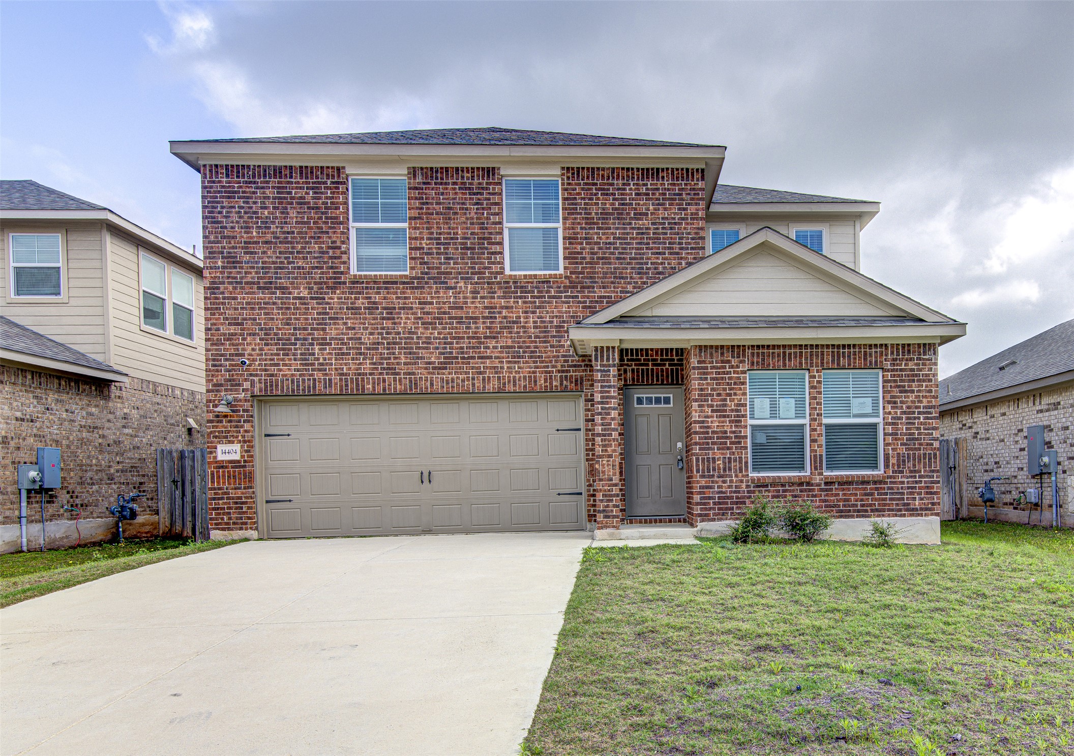 14404 Castleford Dr — photo