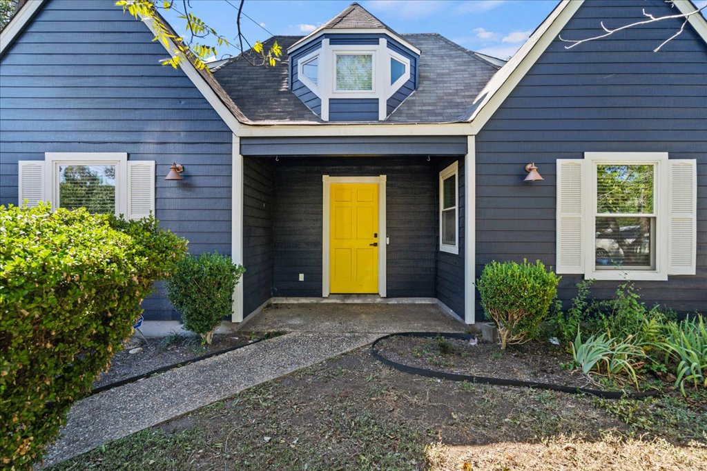 5205 Calais Ct — photo
