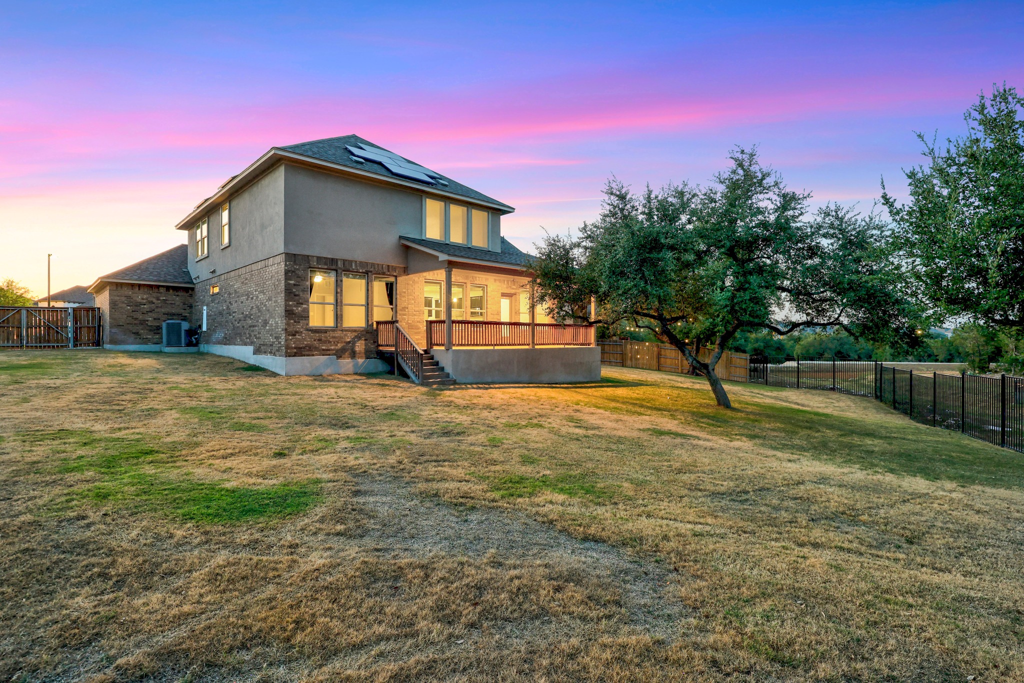 324 Autumn Oak Way — photo