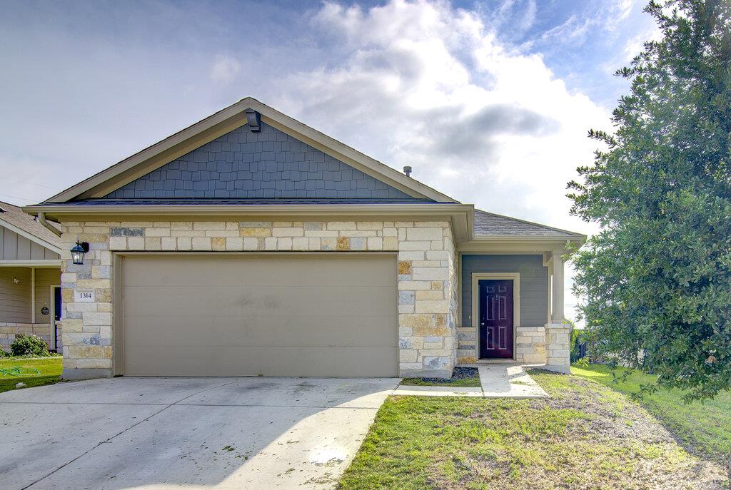 1314 Ambler Dr — photo