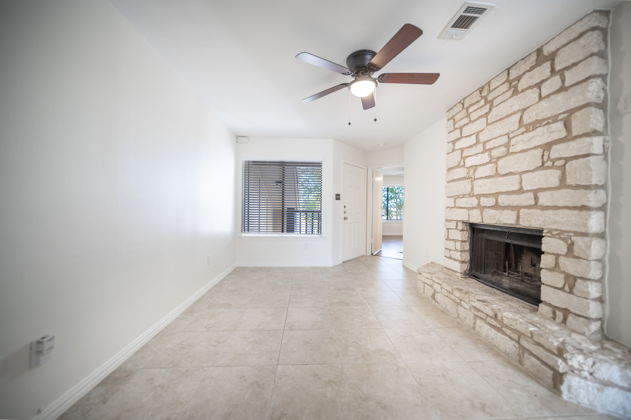 1740 Timber Ridge Road #124, Austin, TX 78741 — photo 2