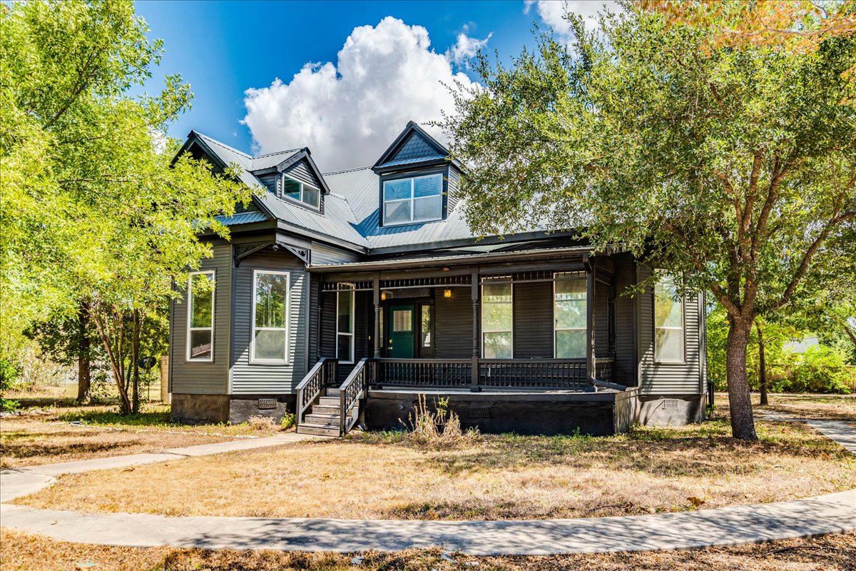 302 N FM 1660 Highway — photo