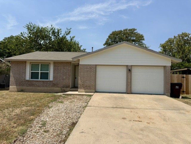 1809 Easton Dr — photo
