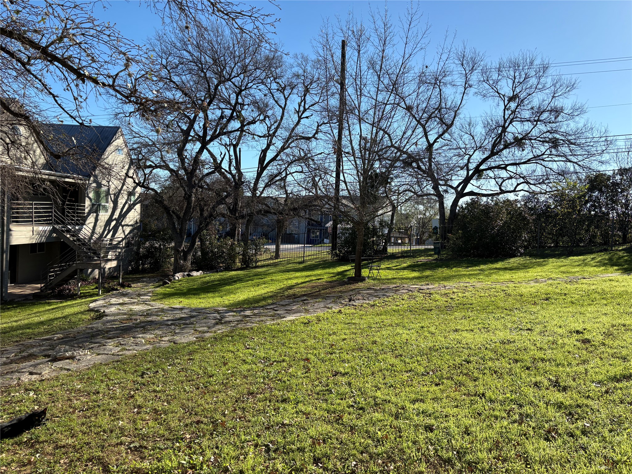 1514 Parker Ln Unit 111 — photo