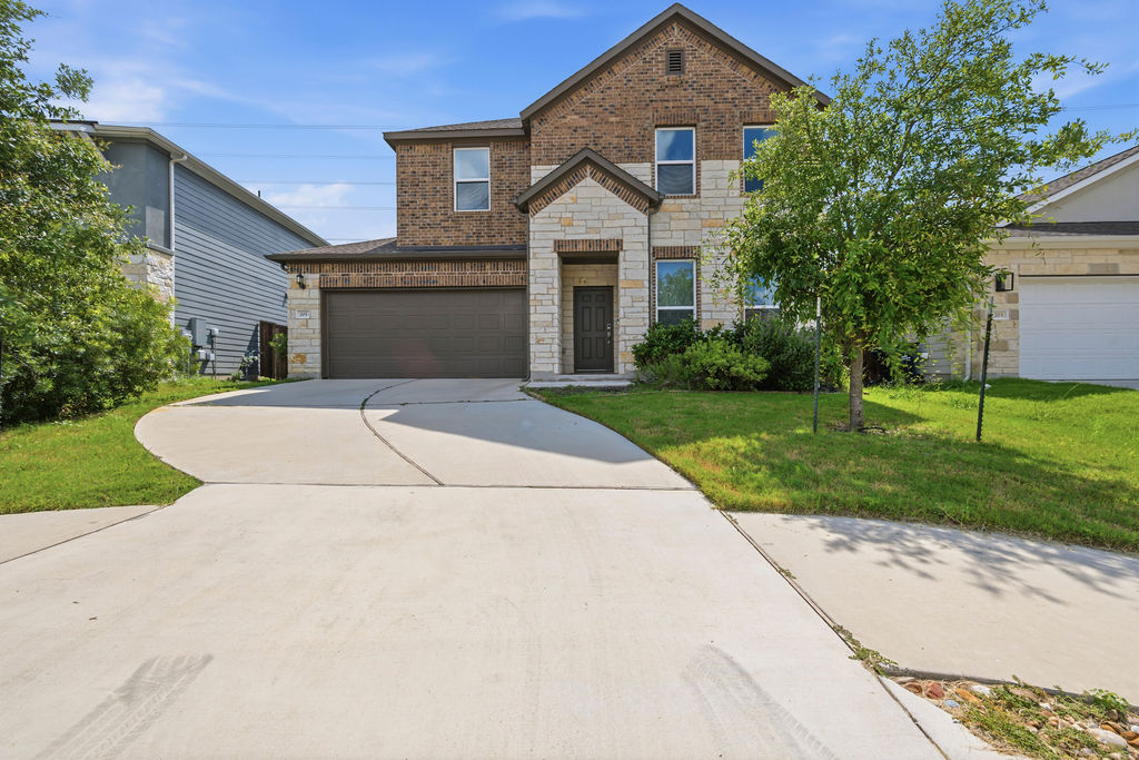 205 Stinchcomb Road, Hutto, TX 78634