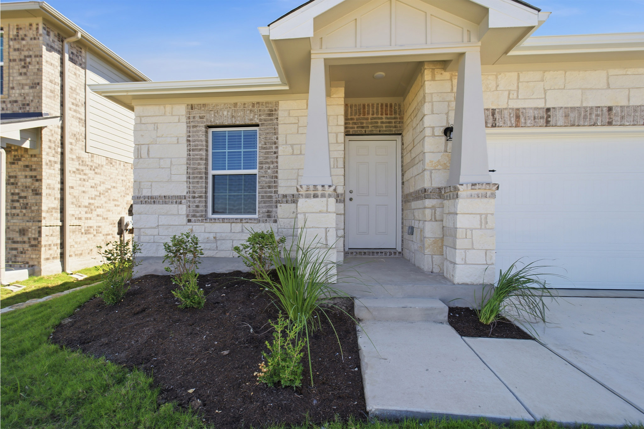 435 Grey Leaf Road, Buda, TX 78610 — photo 2