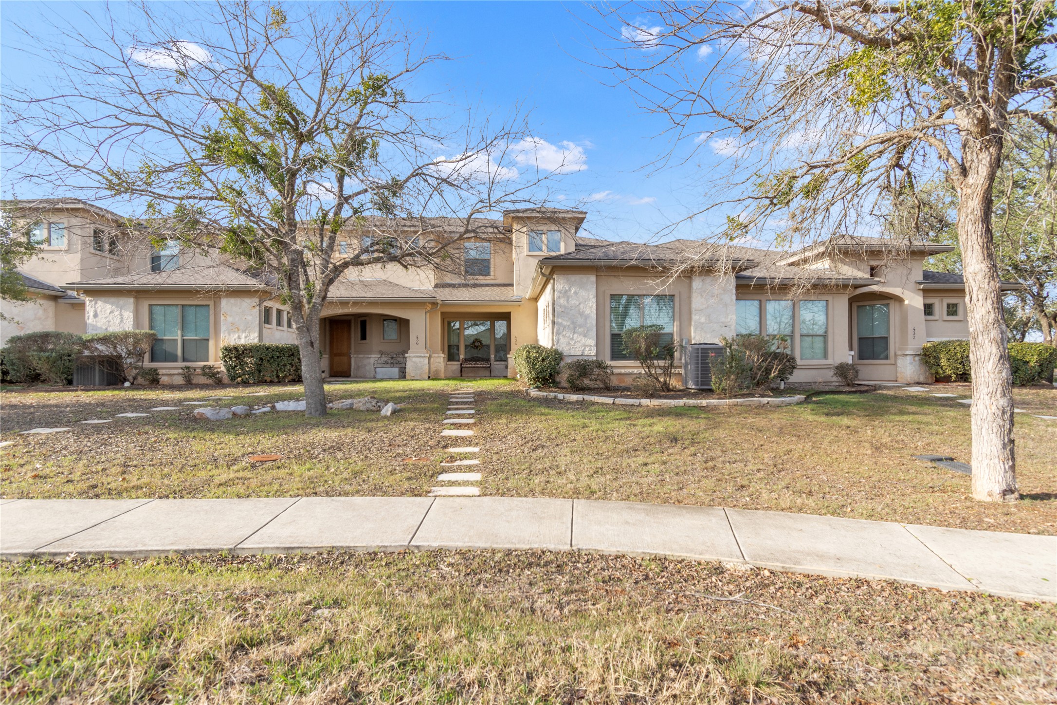 434 Stagecoach Trl — photo