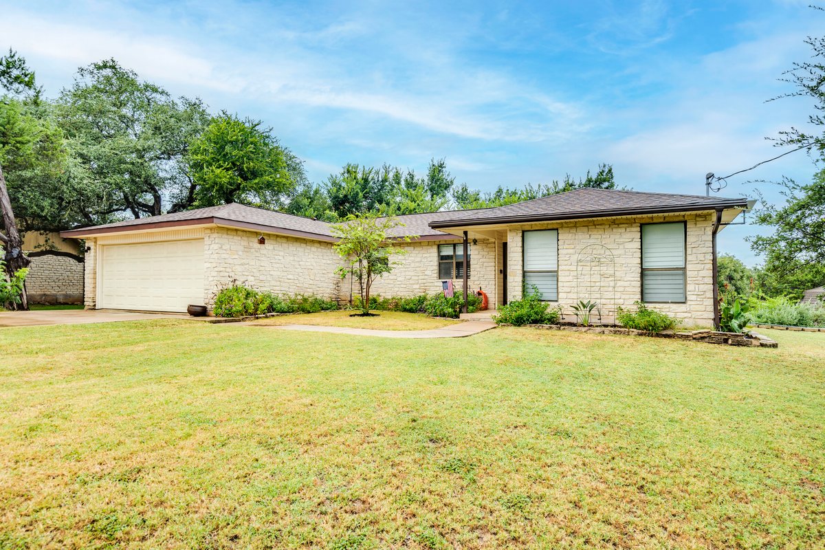 104 Clear Springs Road, Georgetown, TX 78628 — photo 2