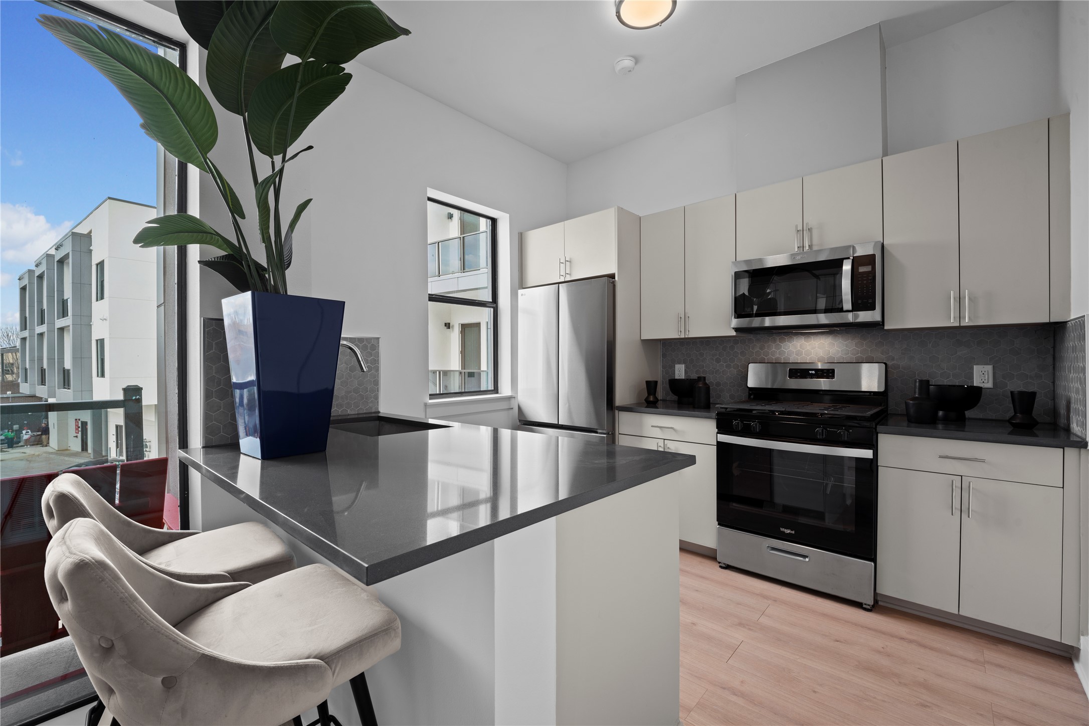 3900 Berkman Dr 206 — photo