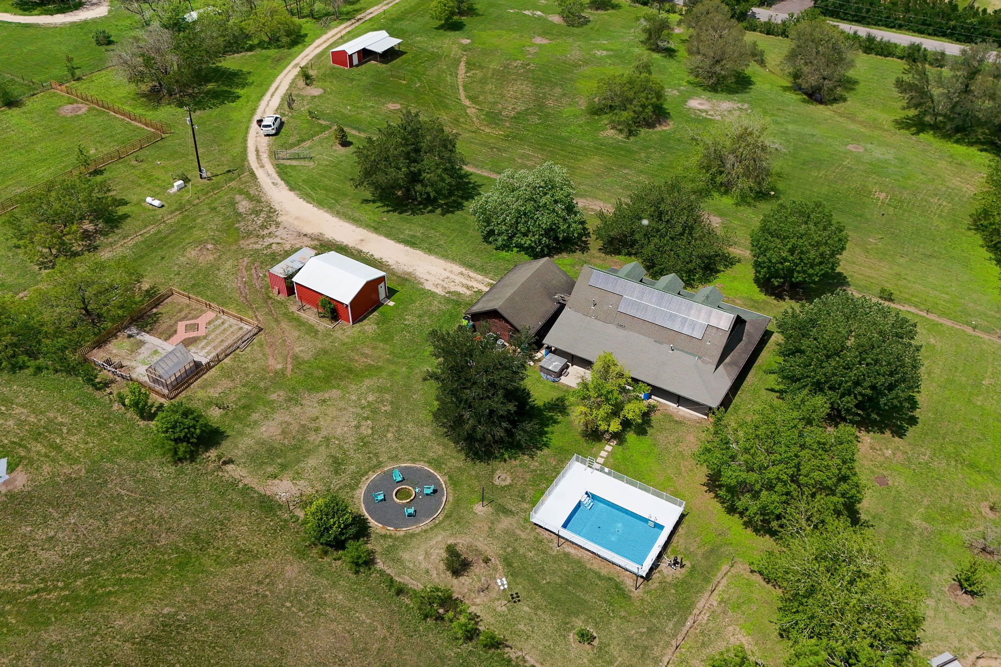 571 Balch Road, Elgin, TX 78621 — photo 2