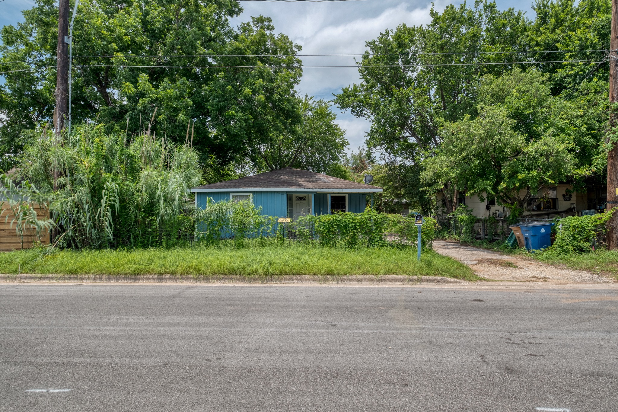 6409 Del Monte Road, Austin, TX 78741 — photo 2
