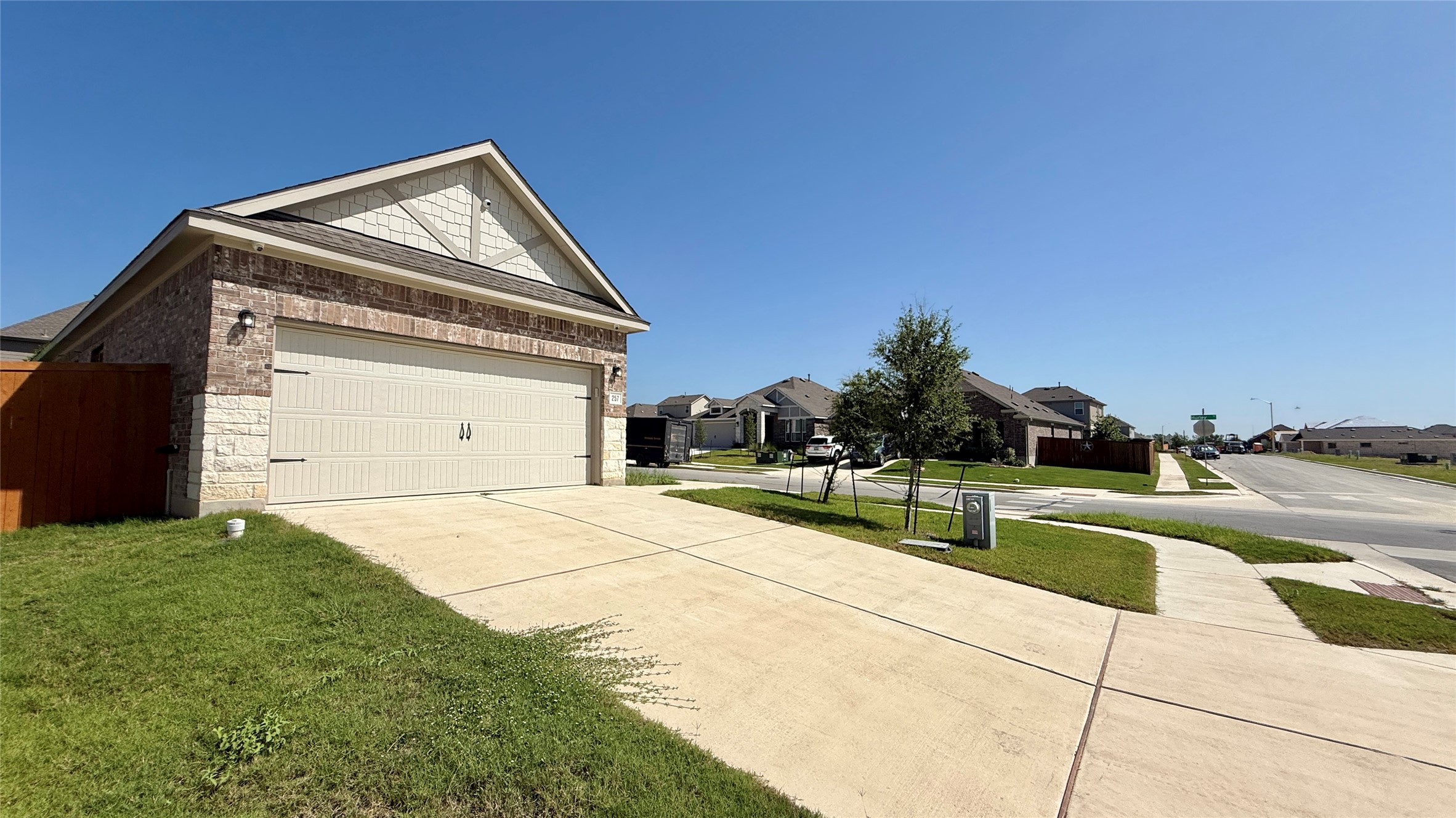 Home in Kyle, TX 78640 — photo 2