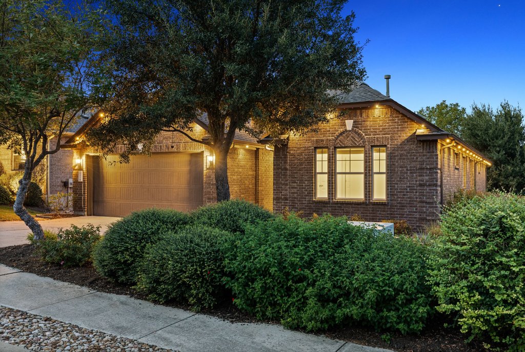 18412 Rio Chama Ln — photo