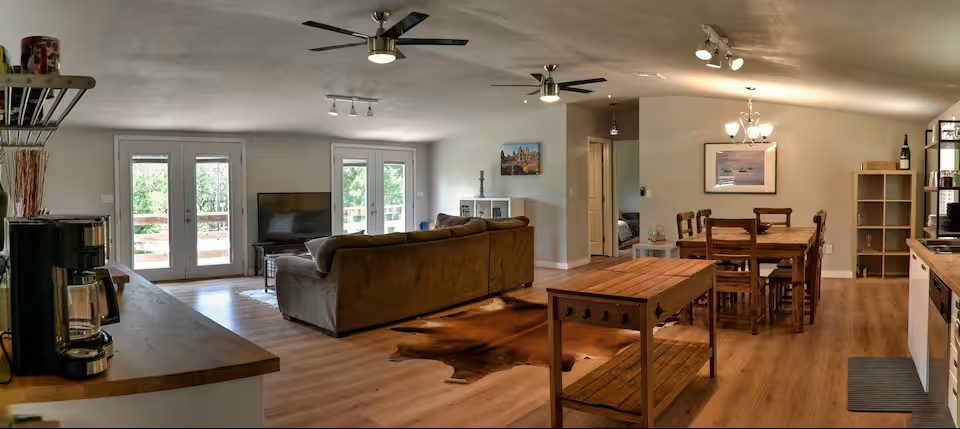 8807 High Valley Road, Austin, TX 78737 — photo 2