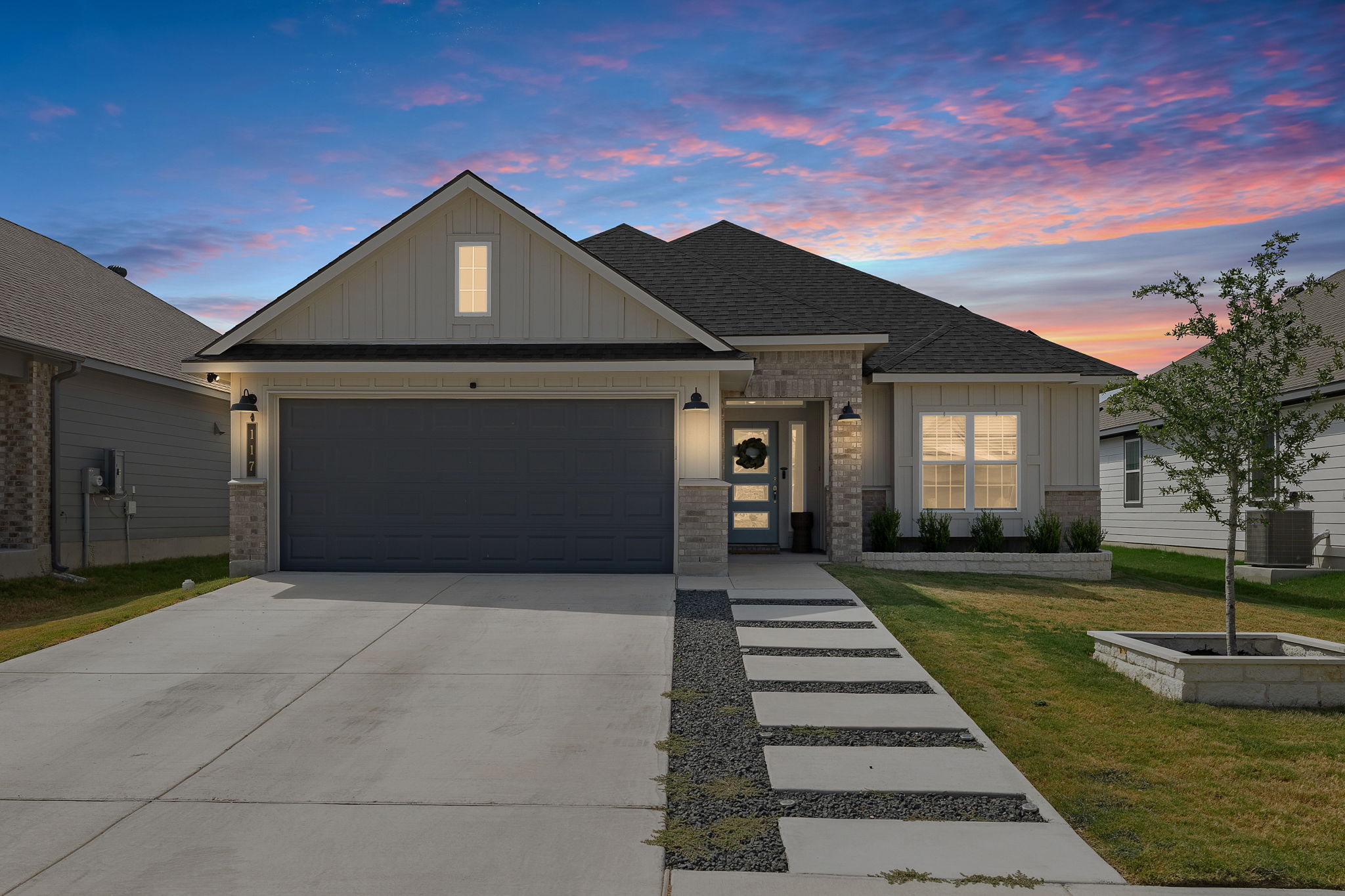 117 Watch Hill — photo