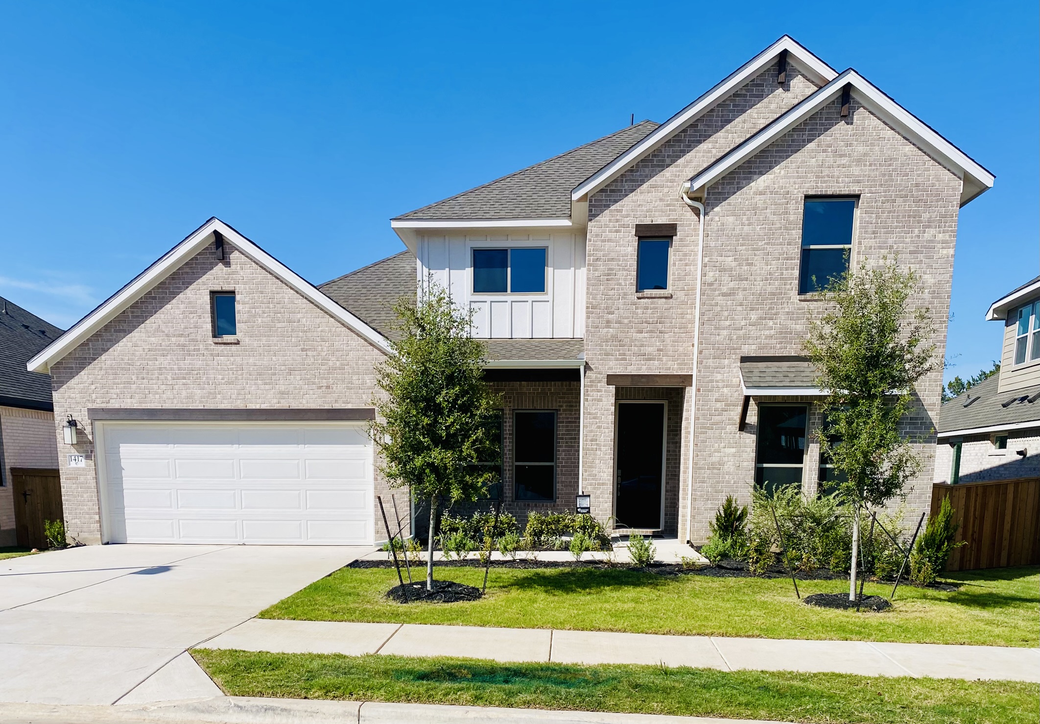 1417 White Daisy Ln — photo