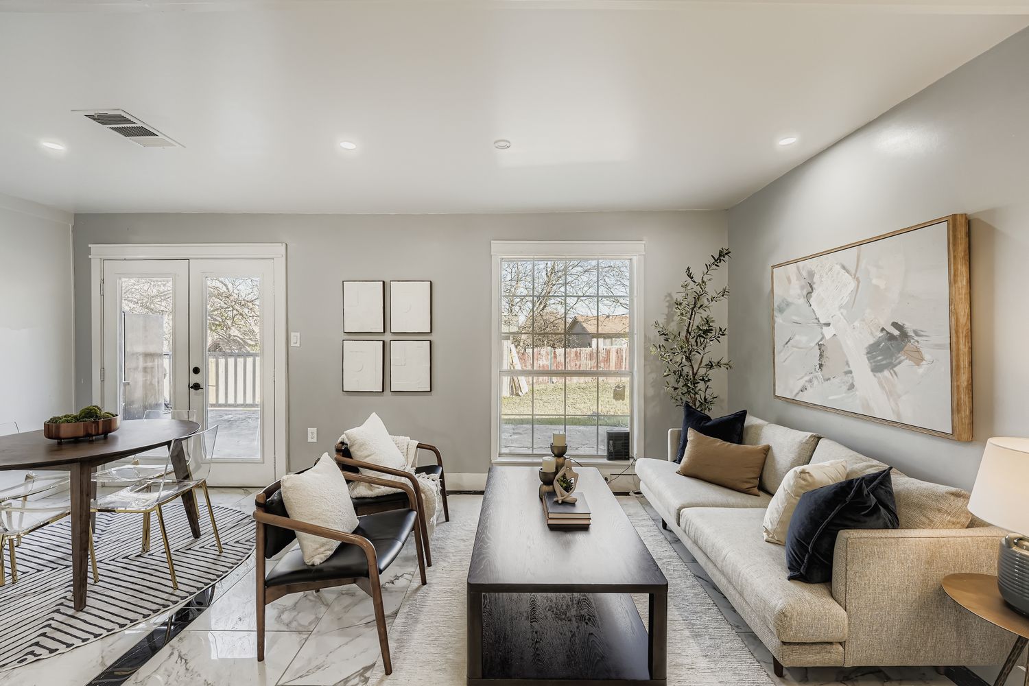 7004 E Meadow Bend Dr — photo