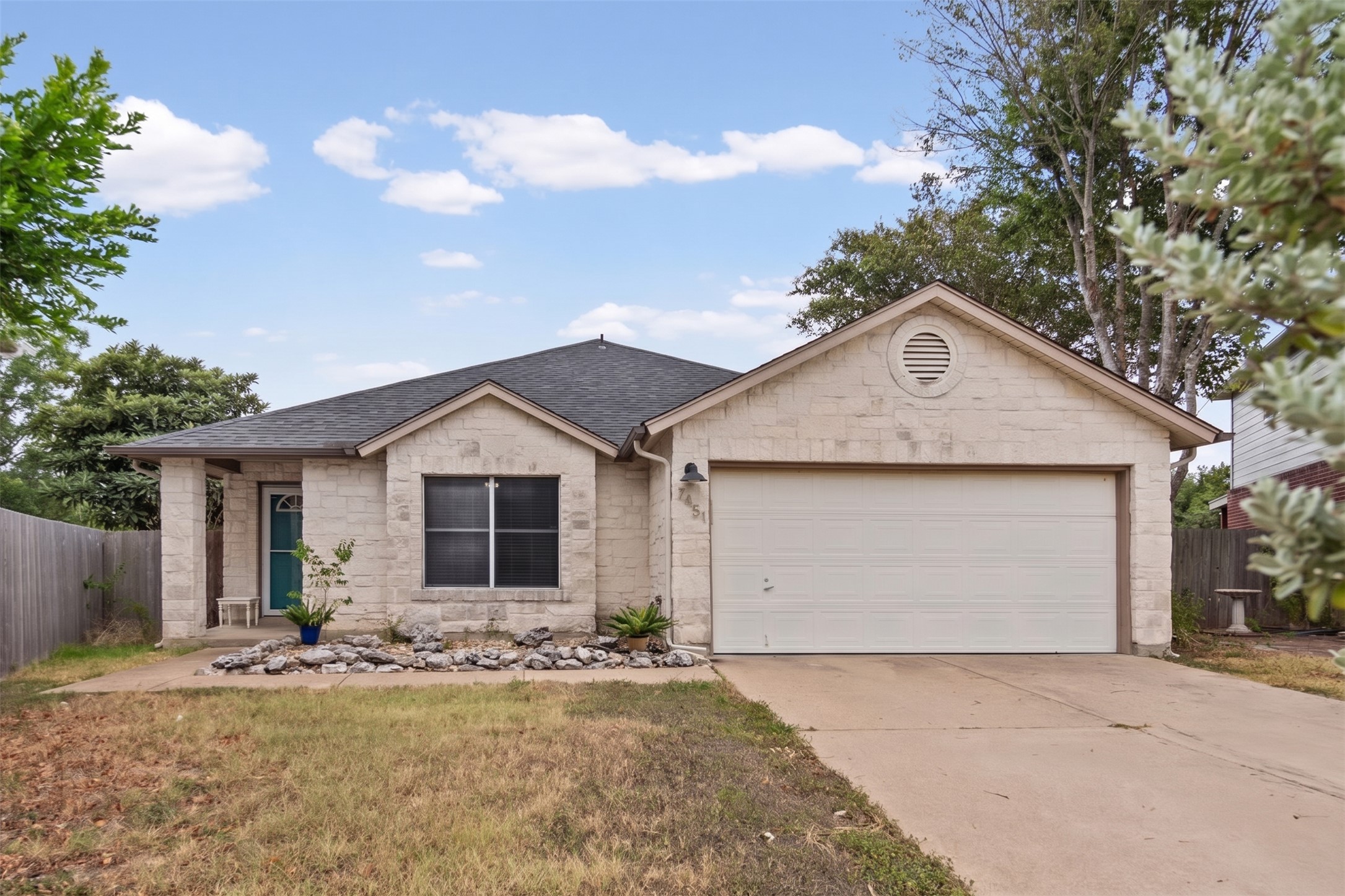 7451 Pusch Ridge Loop, Austin, TX 78749 — photo 2