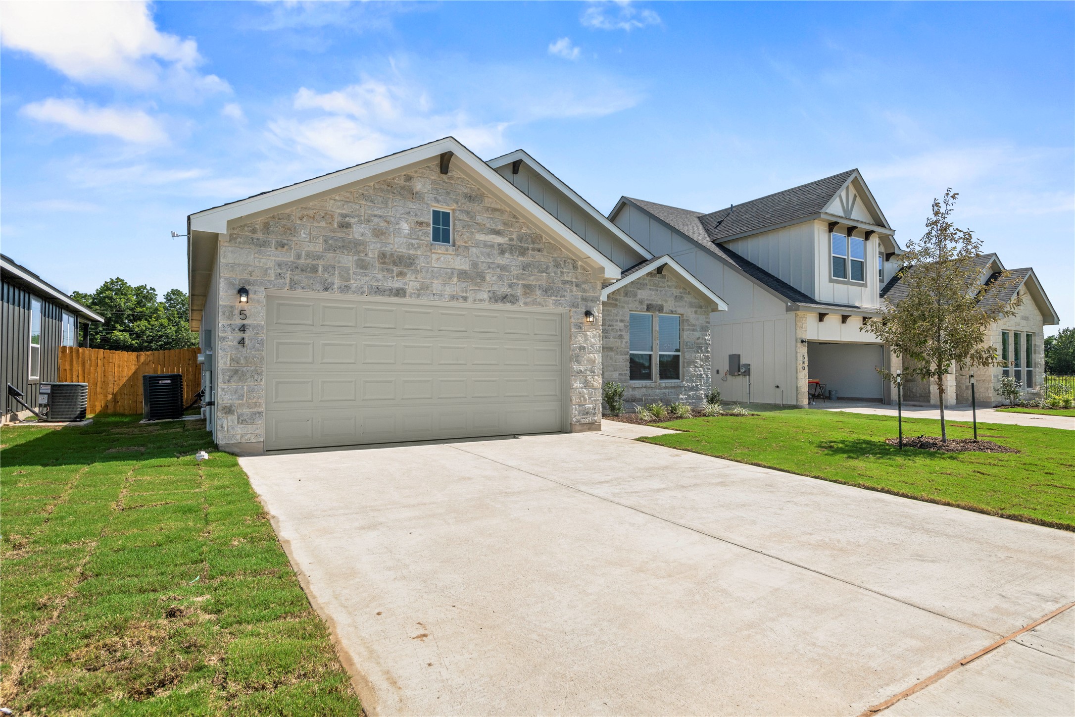 544 Gus Loop, Georgetown, TX 78626 — photo 3