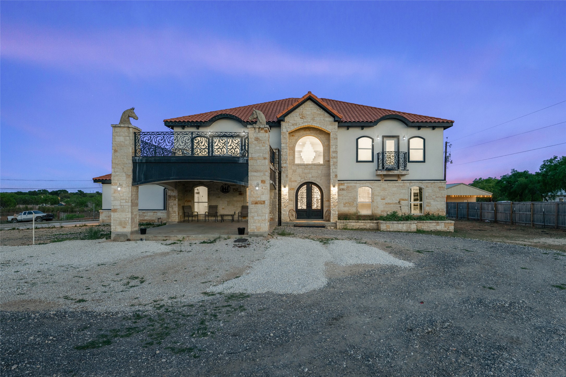 507 Rawhide Road, Seguin, TX 78155 — photo 2