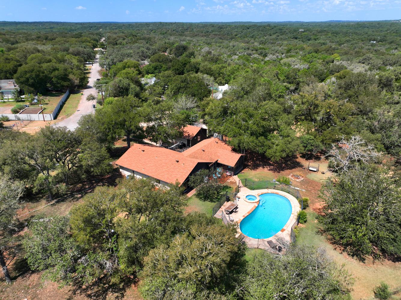 2300 Robin Road, Manchaca, TX 78652 — photo 2