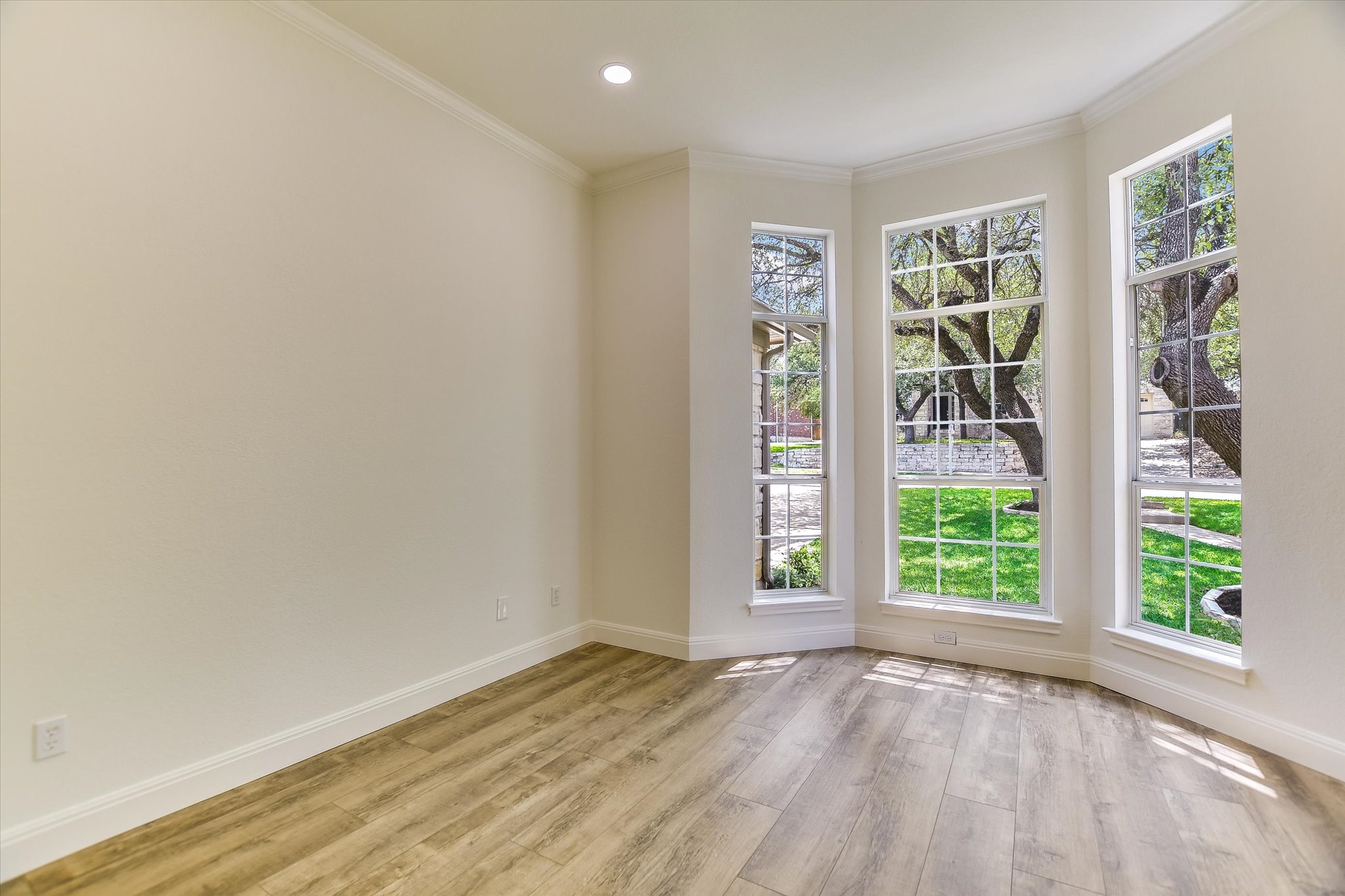 3517 Grimes Ranch Road, Austin TX 78732 — photo 3