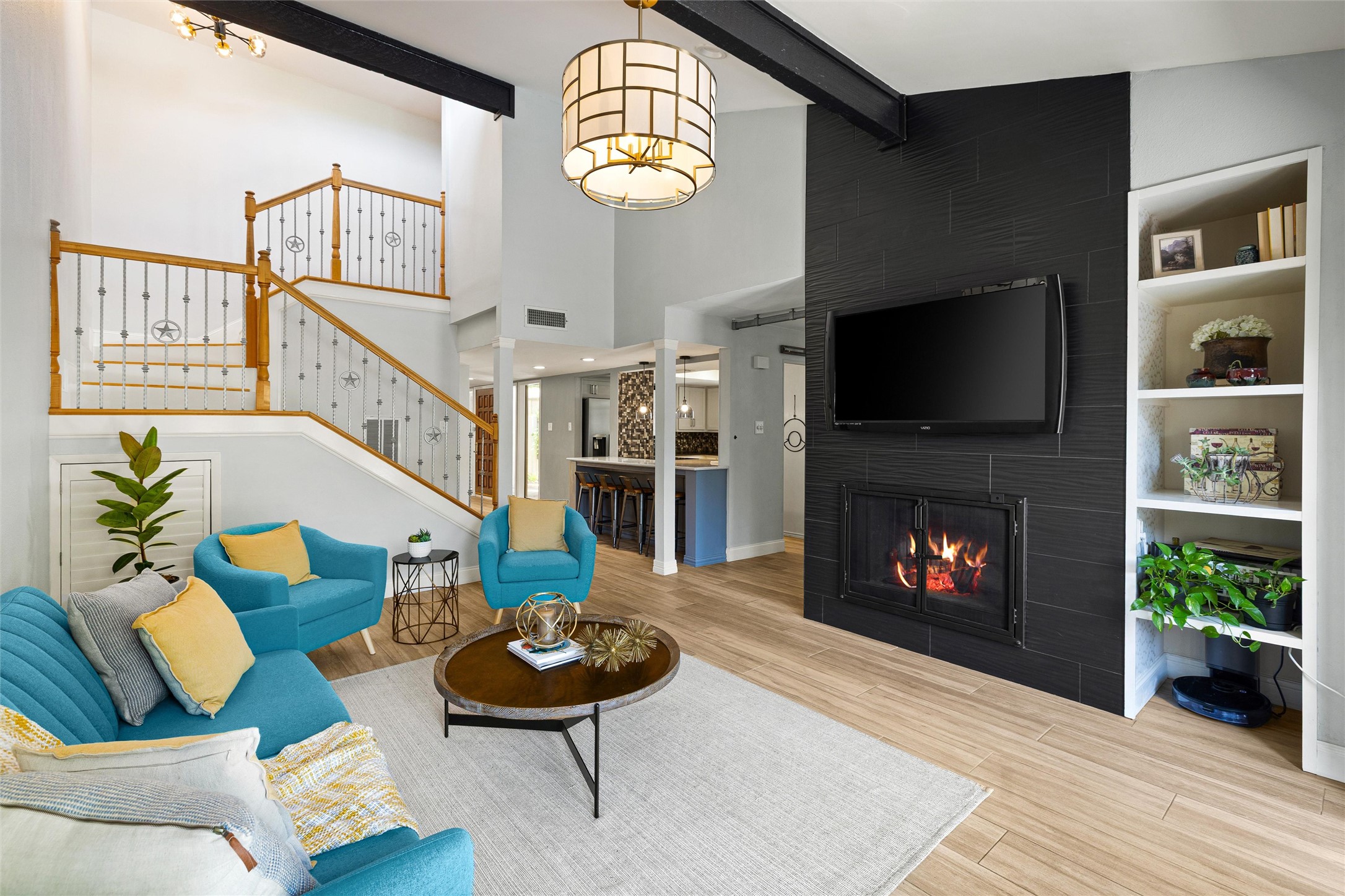 6110 Gardenridge Holw — photo