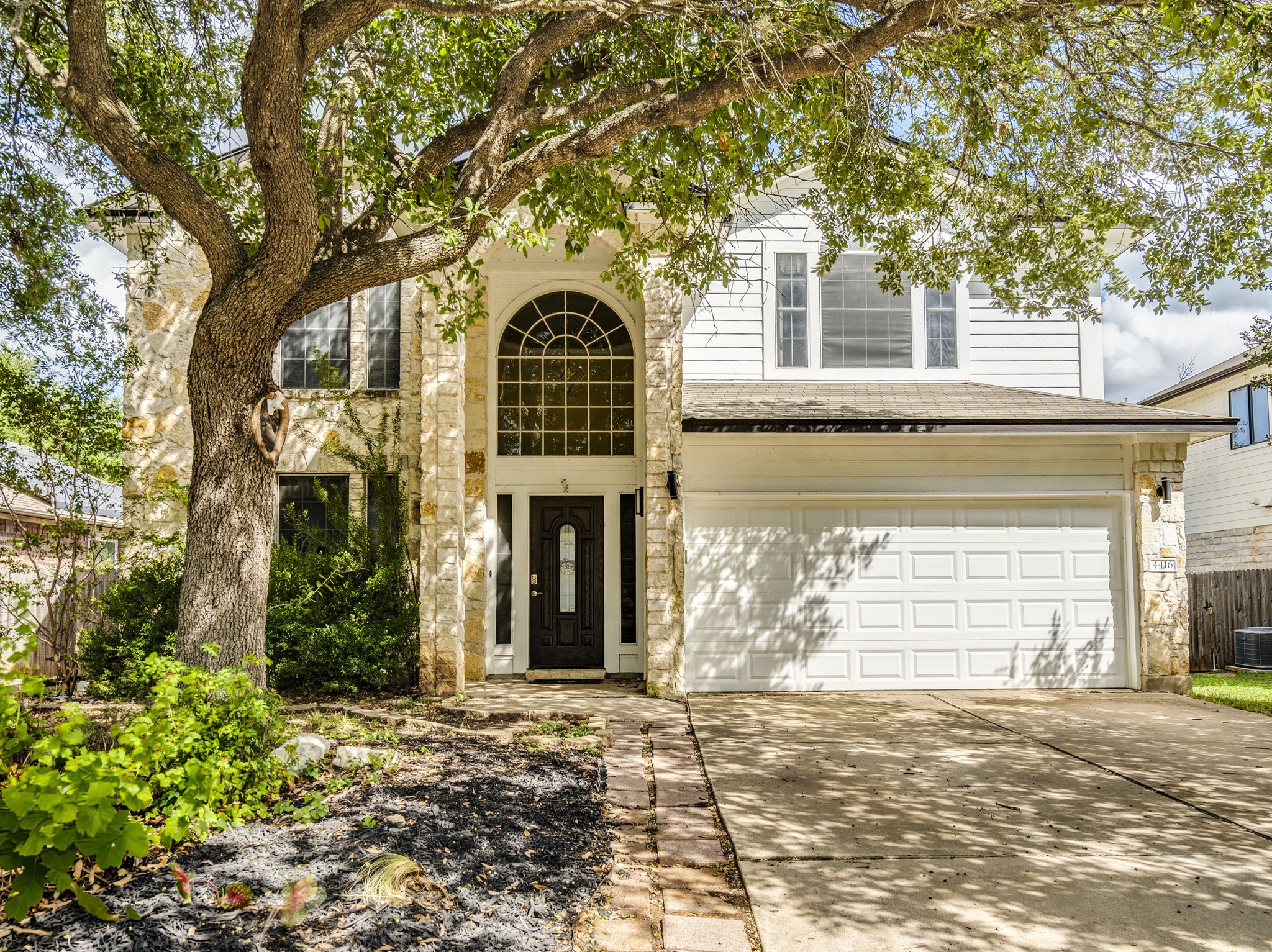 4416 Tello Path — photo