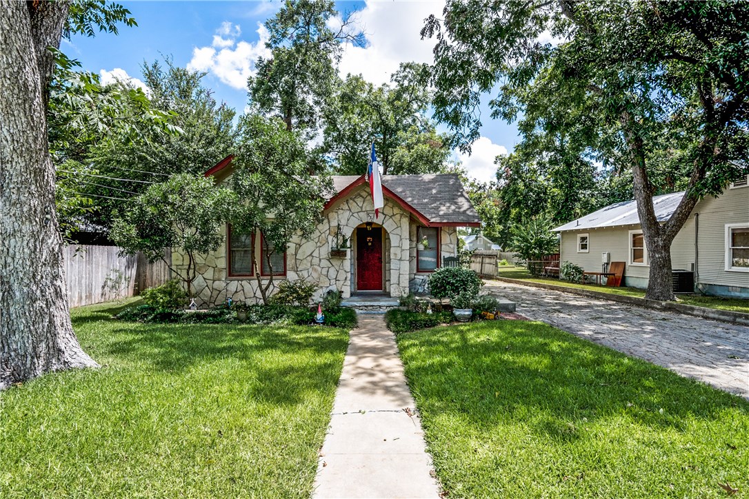 16 Blacksmith Road, Cumberland, RI 02864