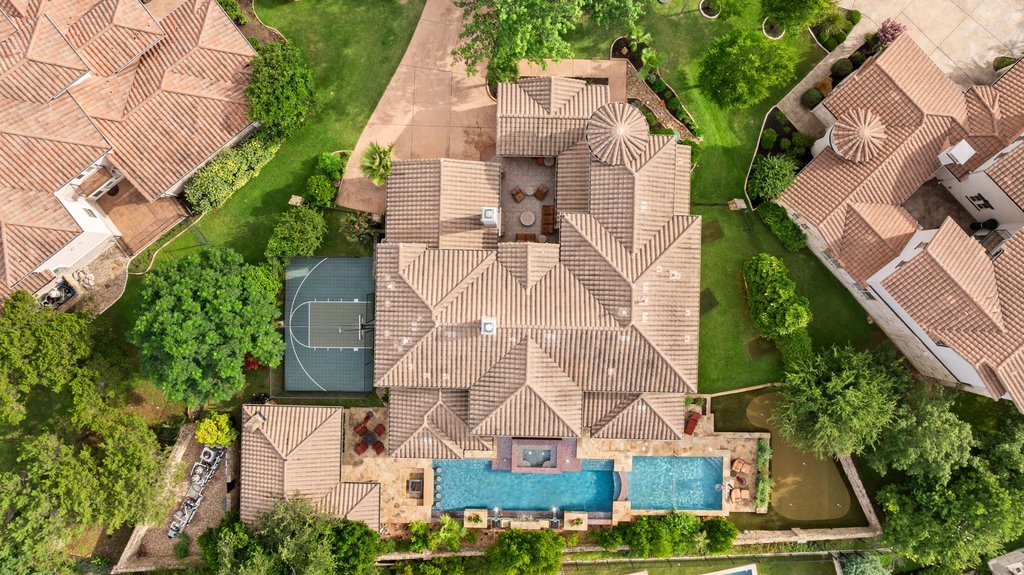 109 Largo CV — photo