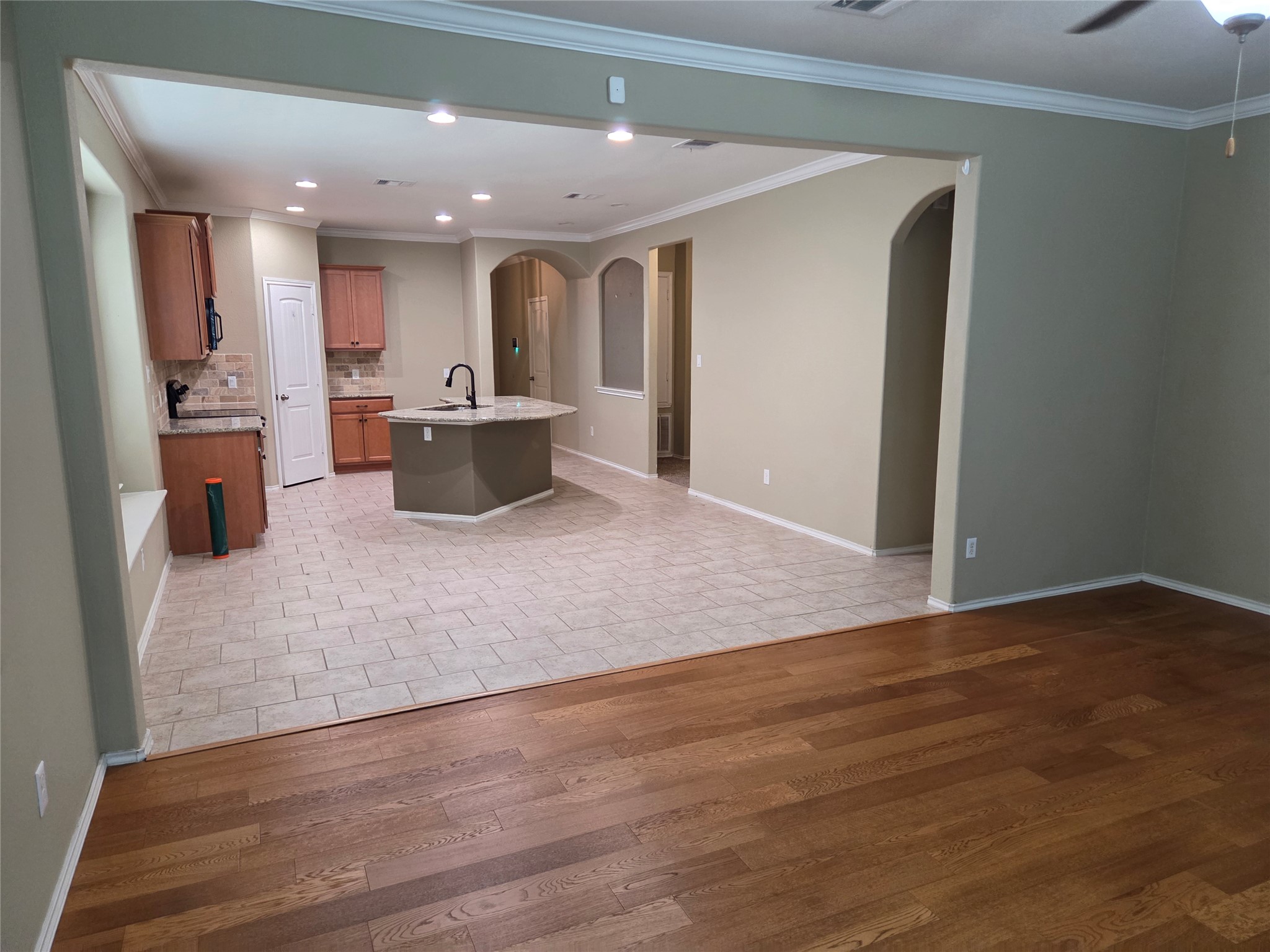 233 Eagle Owl Loop, Leander, TX 78641 — photo 3