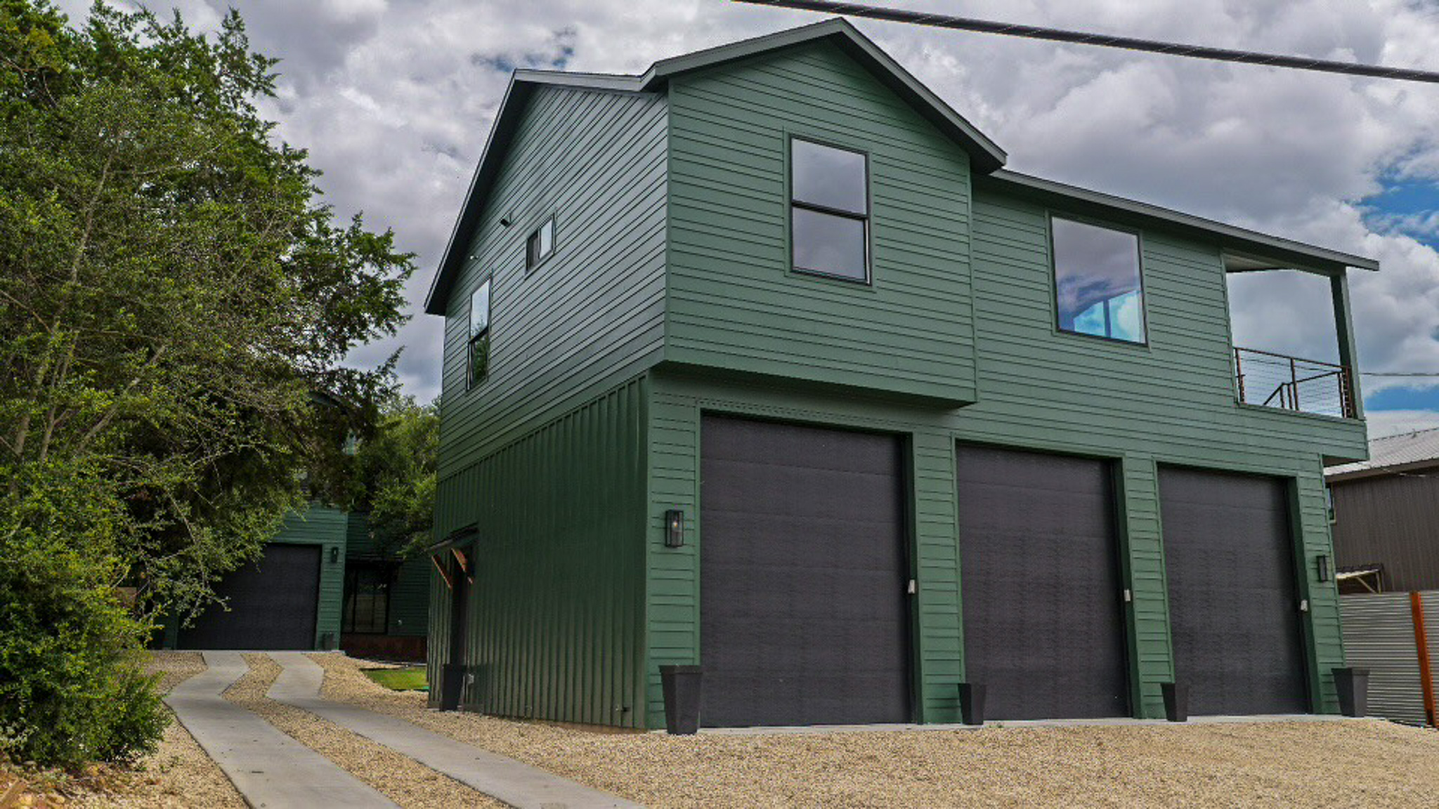 1301 Minnie Dr — photo