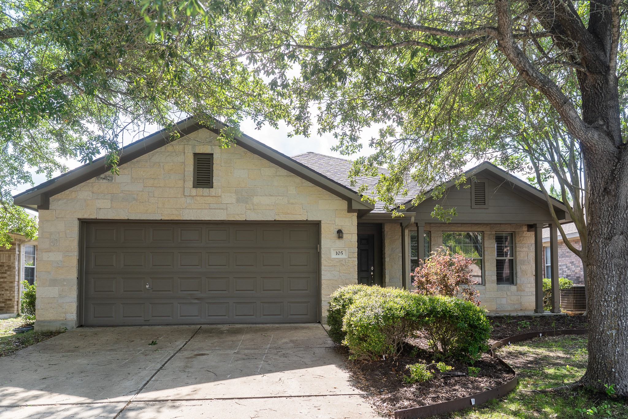 105 Remington Run — photo