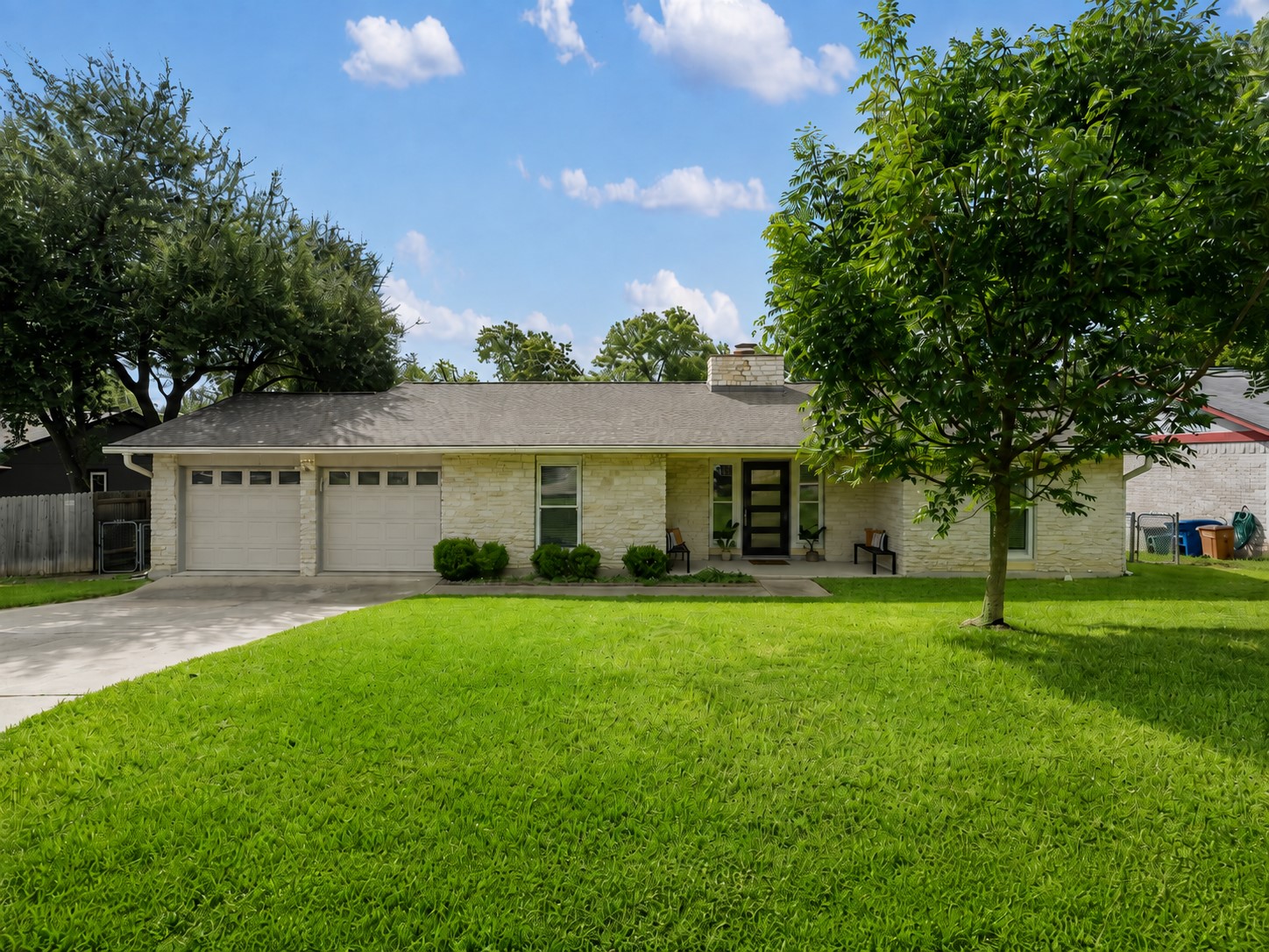 11201 Brushy Glen Dr — photo