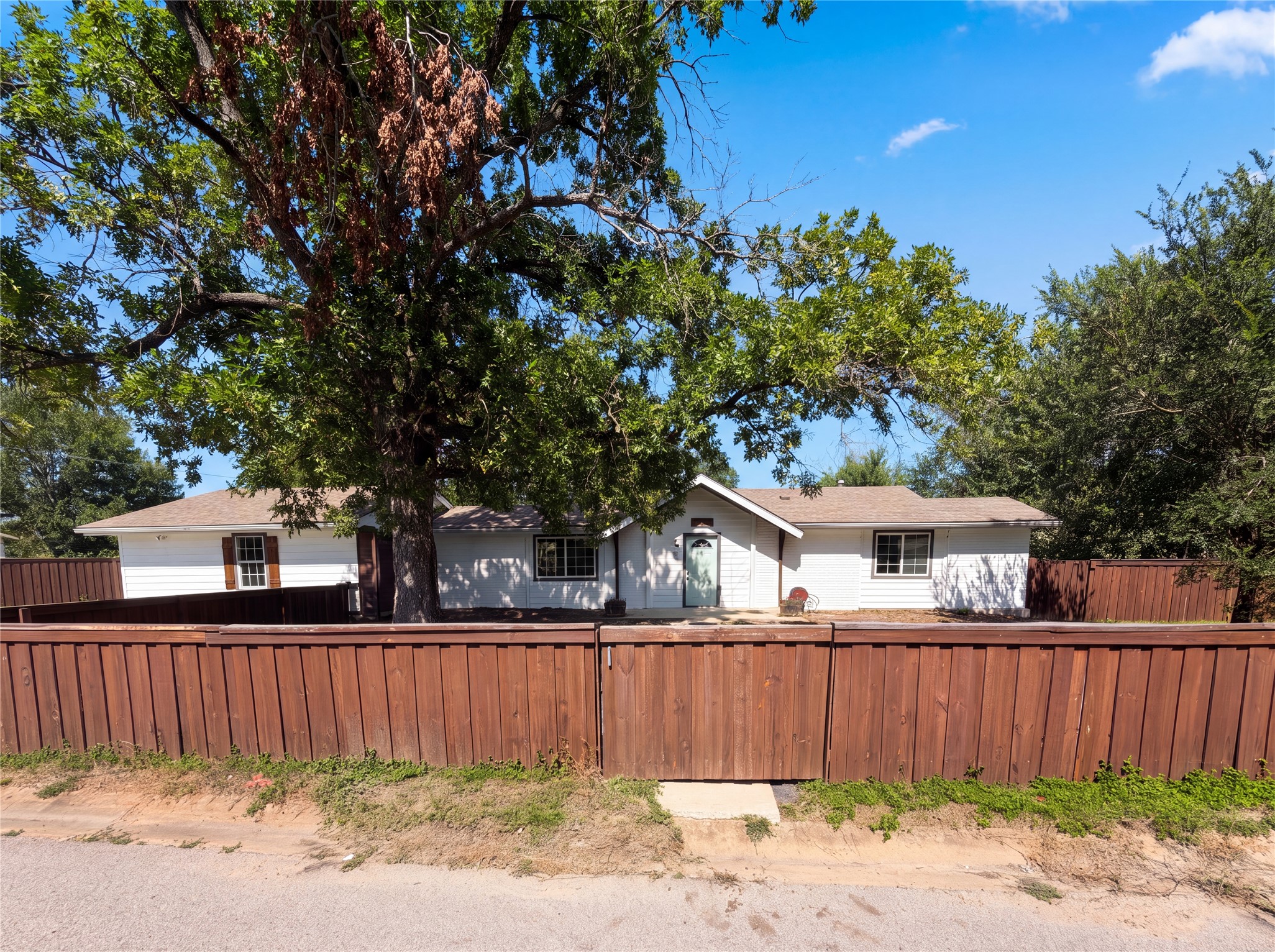10504 Ruidosa Street, Austin, TX 78719