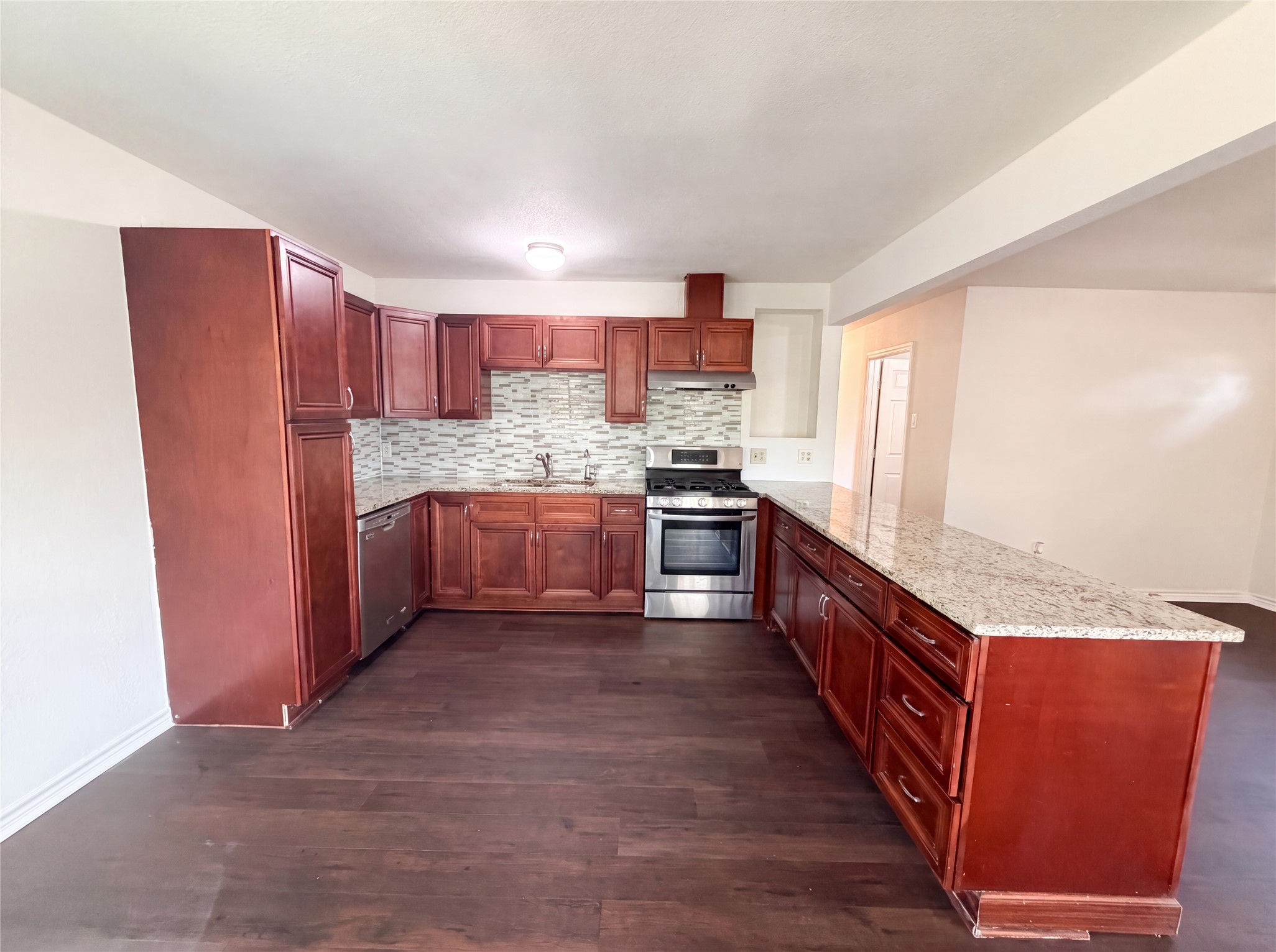 10504 Ruidosa Street, Austin, TX 78719 — photo 2