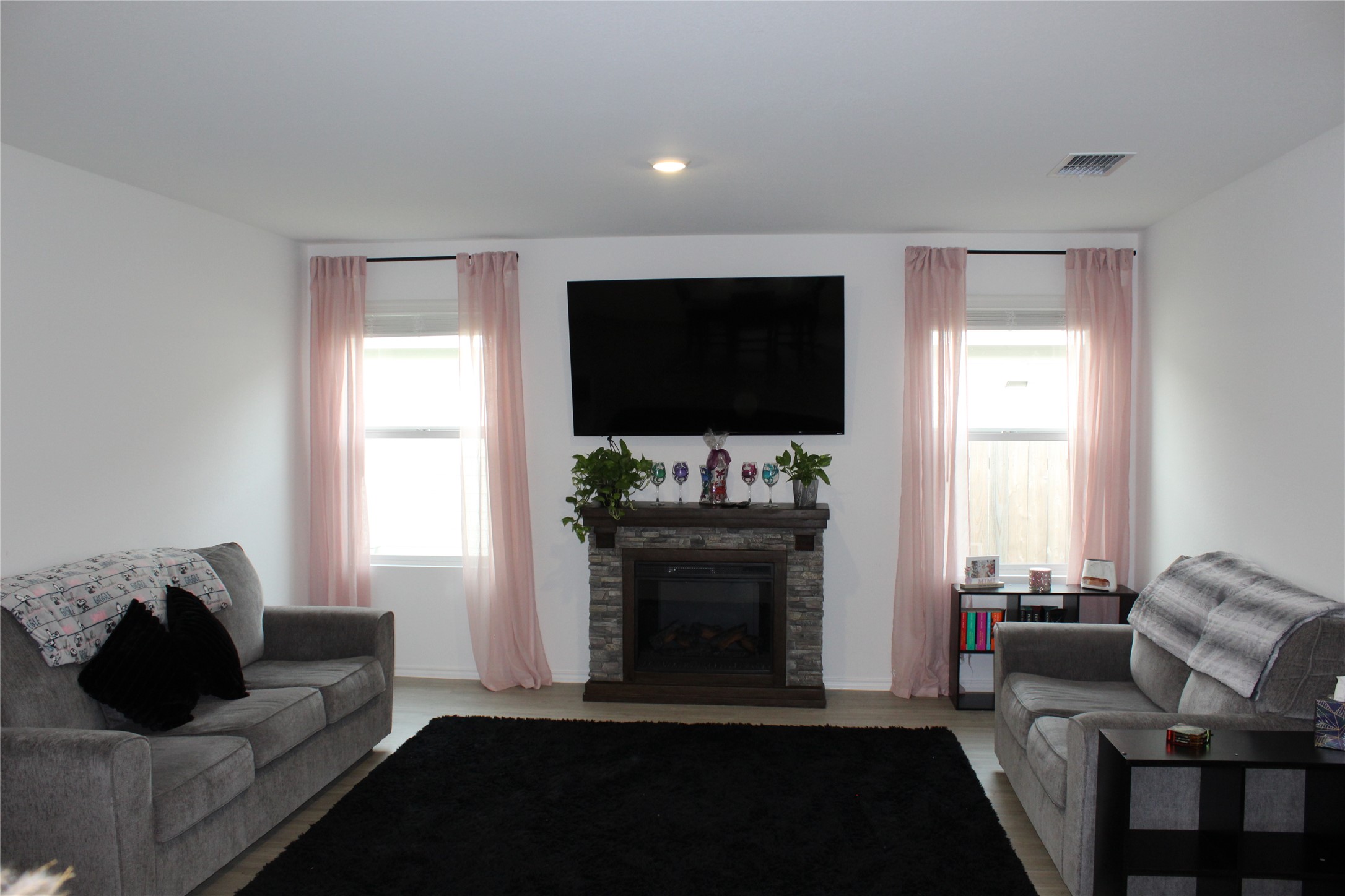 205 Marty Allen Loop, Jarrell, TX 76537 — photo 3